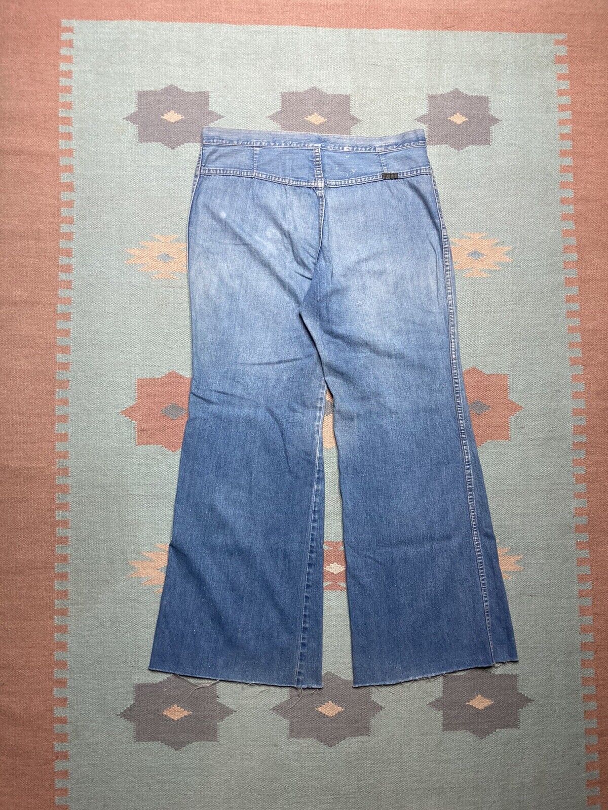 Vintage 70s maverick bell bottom jeans fade denim flare hippie 34x31 Size 34" / US 12 / IT 48 - 2 Thumbnail