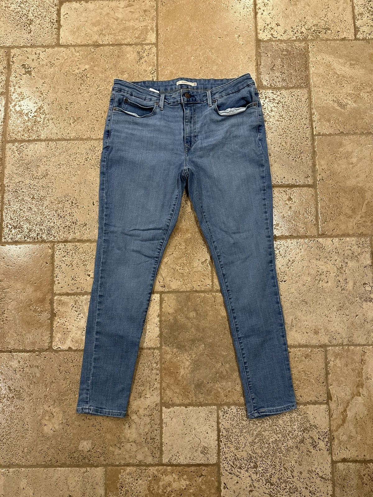 Levi's Levi’s Blue Skinny 711 Blue Denim Jeans Size US 33 - 1 Thumbnail
