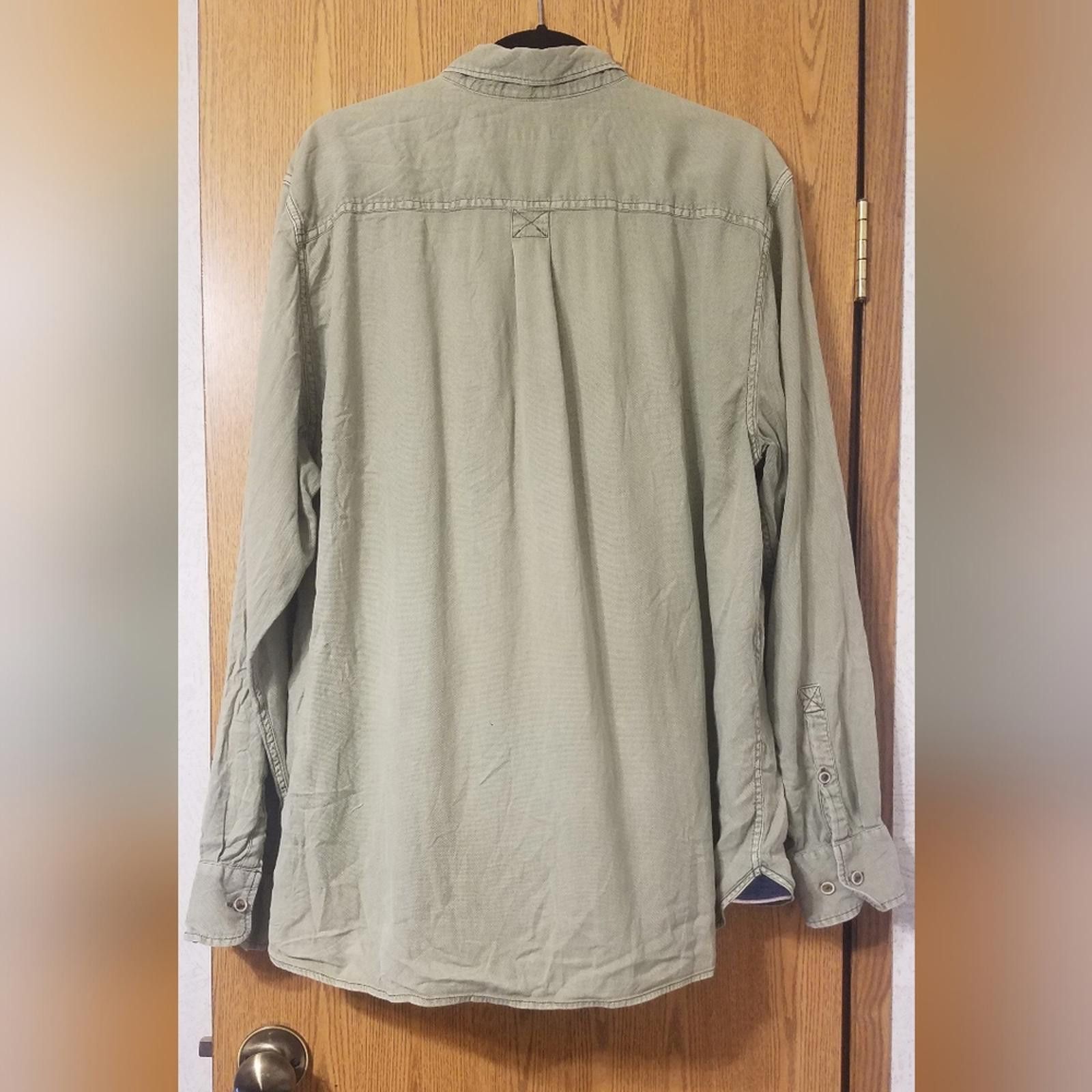 Tommy Bahama Tommy Bahama Sage Green Casual Button-Down Shirt XL Size US XL / EU 56 / 4 - 2 Thumbnail