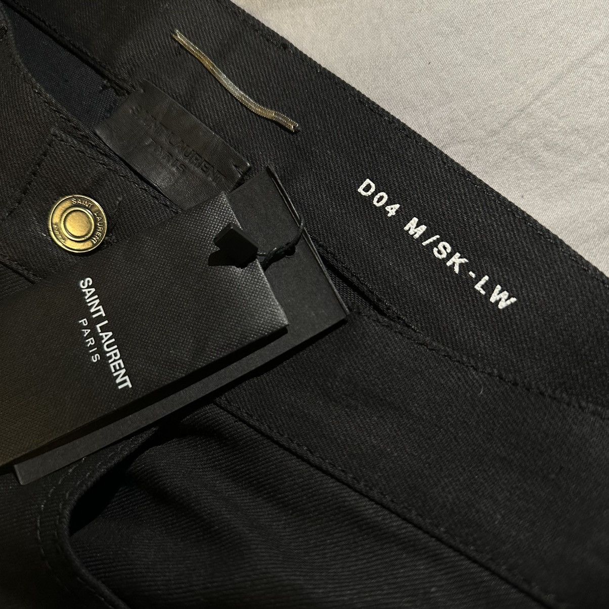Saint Laurent Paris D04 skinny jeans Size US 29 - 10 Thumbnail