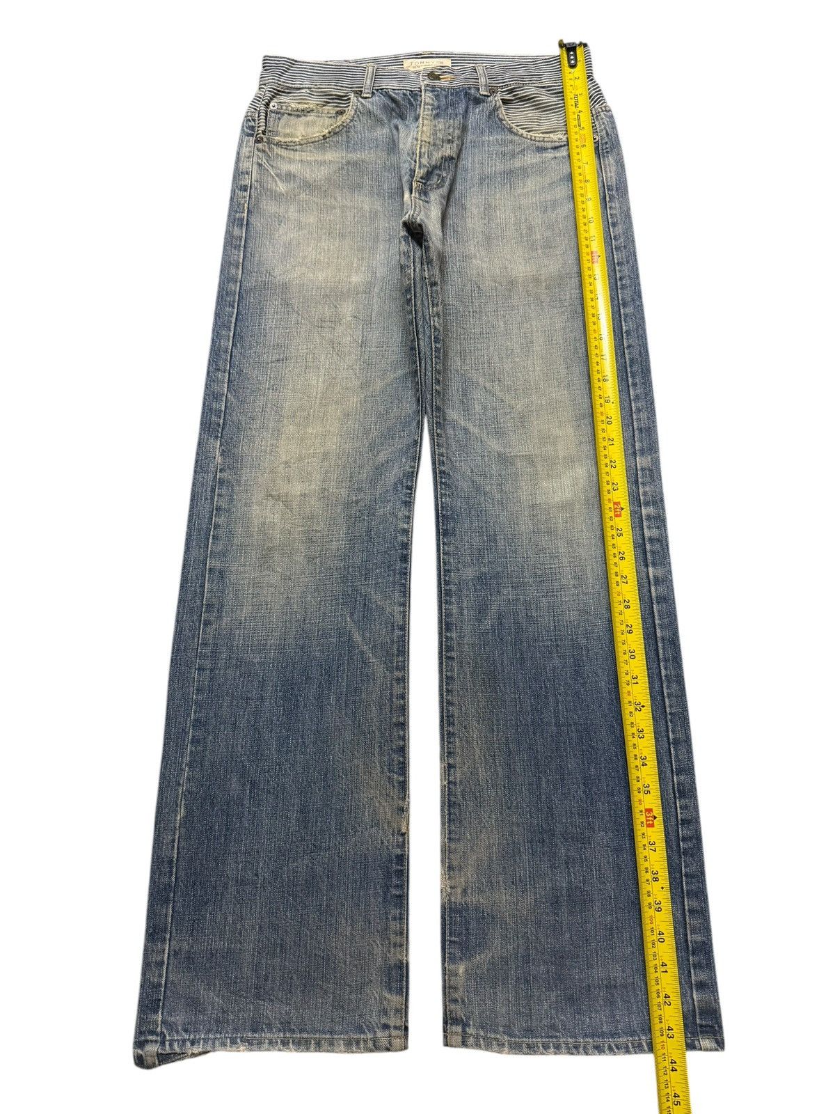 Tommy Hilfiger Vintage 90s Tommy Hilfiger Faded Wash Buckle Wide Leg Baggy Size US 32 / EU 48 - 10 Thumbnail