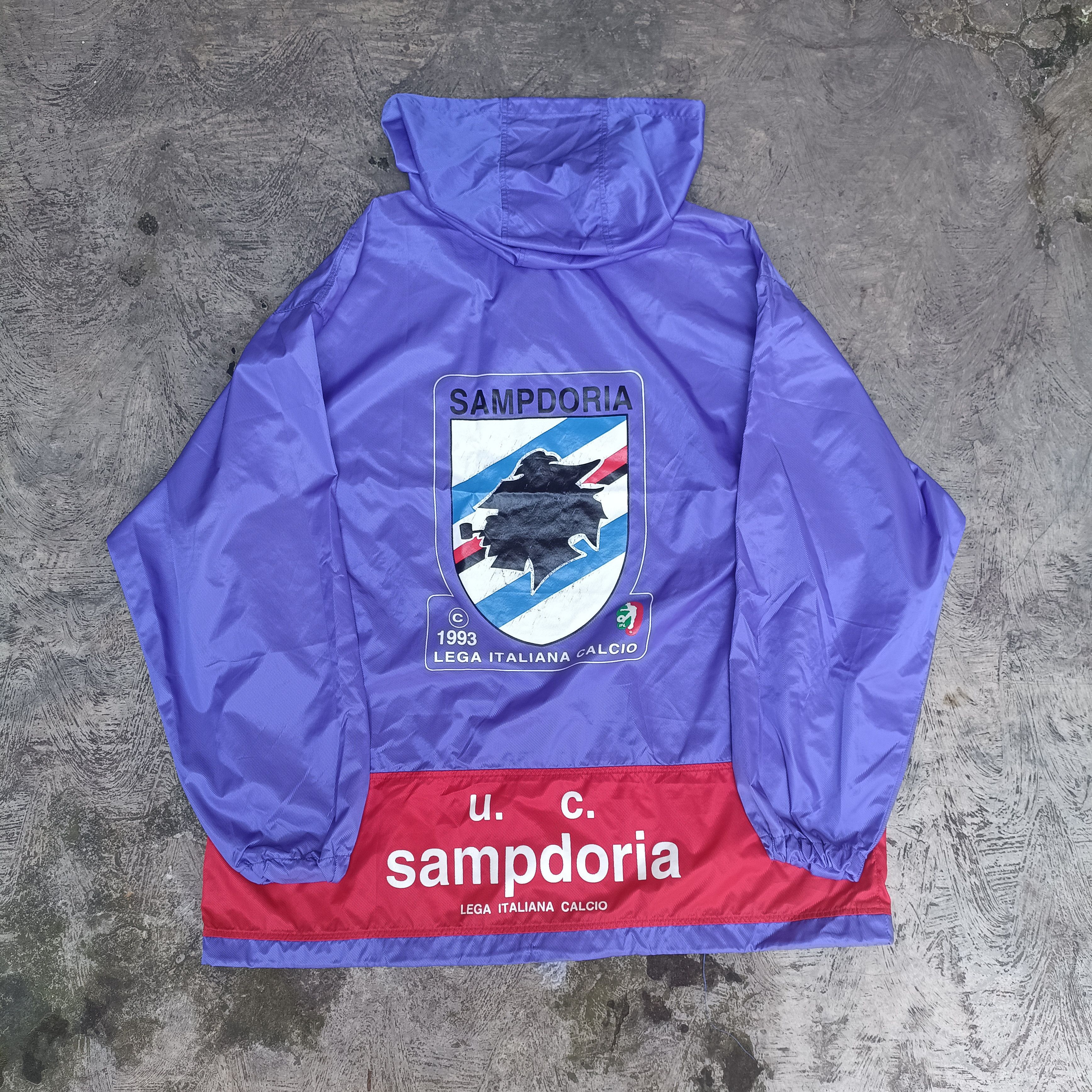 Vintage Vintage ©93 U.C sampdoria Italian Football League jacket Size US L / EU 52-54 / 3 - 1 Thumbnail