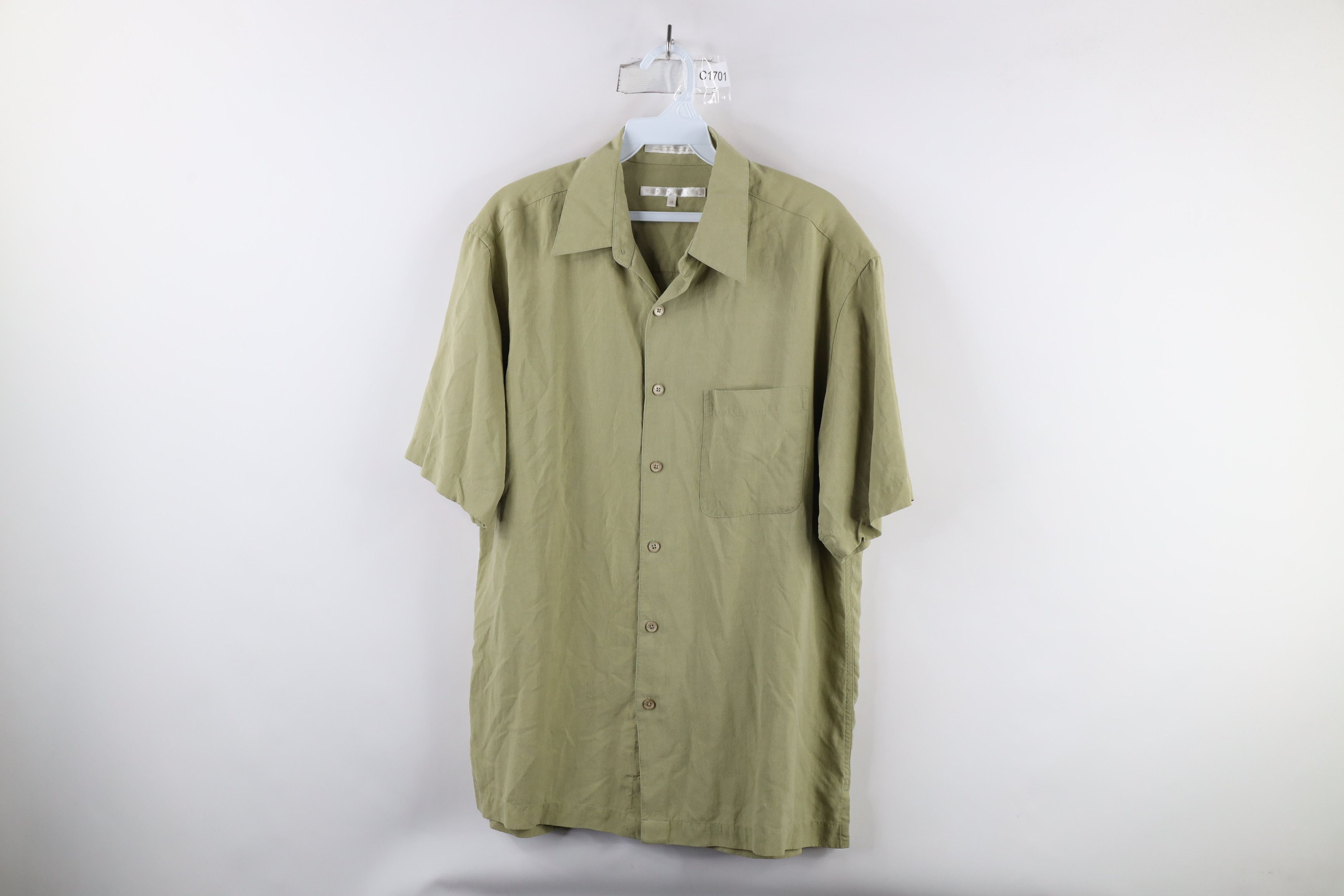 Vintage Vintage 90s Streetwear Short Sleeve Button Shirt Light Green Size US M / EU 48-50 / 2 - 1 Thumbnail