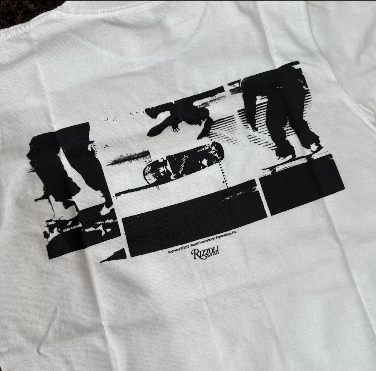 Supreme Supreme 2010 Rizzoli friend and family F&F box logo tee Size US S / EU 44-46 / 1 - 3 Thumbnail