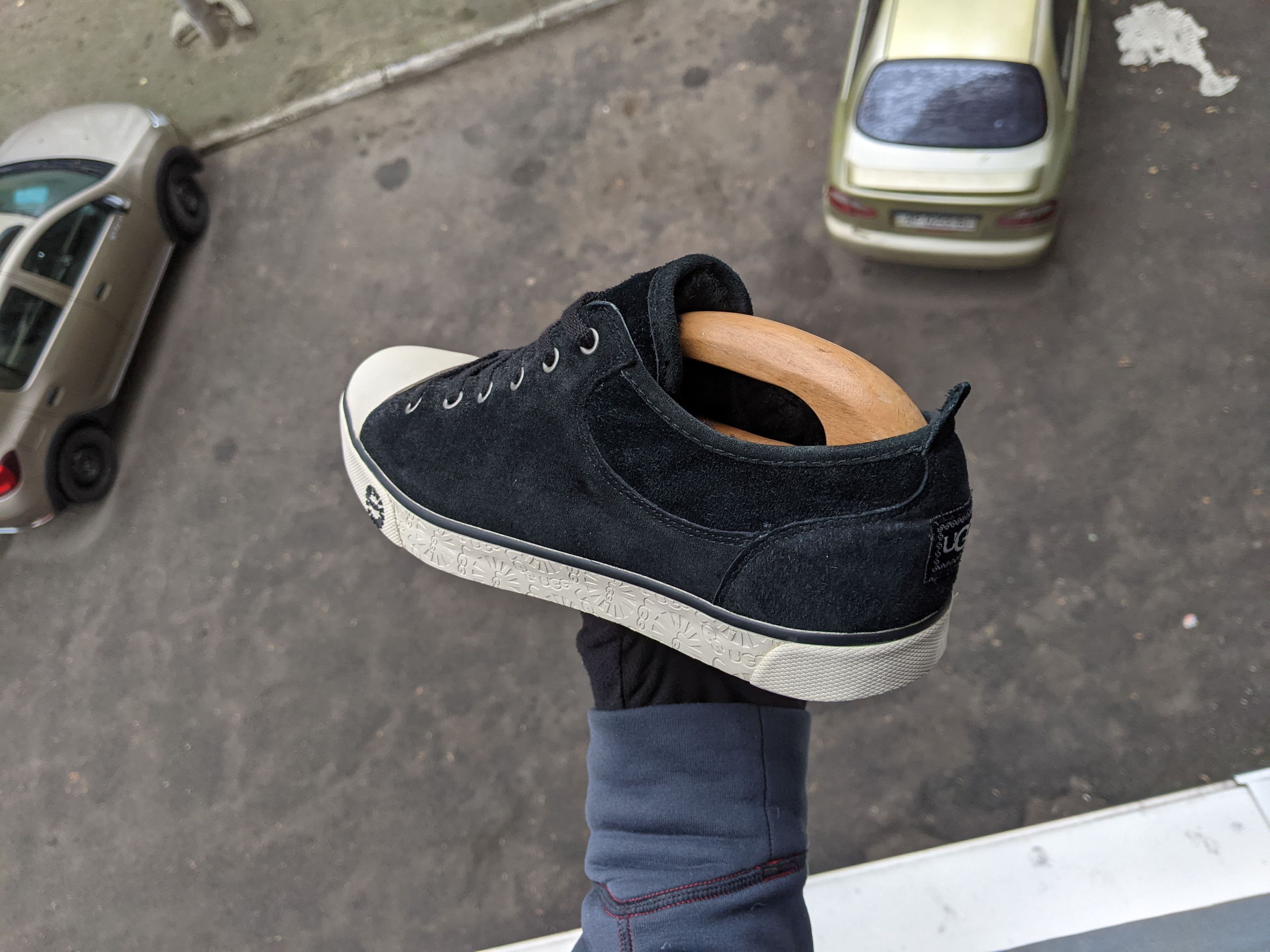 Ugg UGG Australia Evera Womans Sneakers Converse DC Shoes Vans Size US 8 / IT 38 - 7 Thumbnail