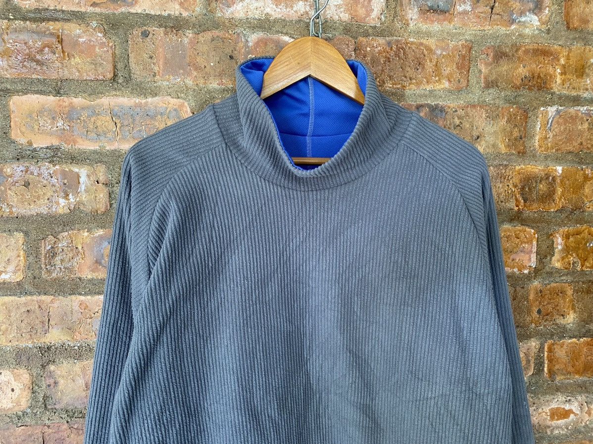 Vtg 2000s Nike ACG thermal contra stitch reversible