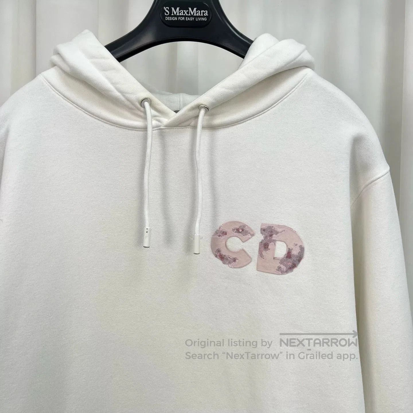 Dior dior daniel collaboration crystal letter hoodie. Size US M / EU 48-50 / 2 - 3 Thumbnail