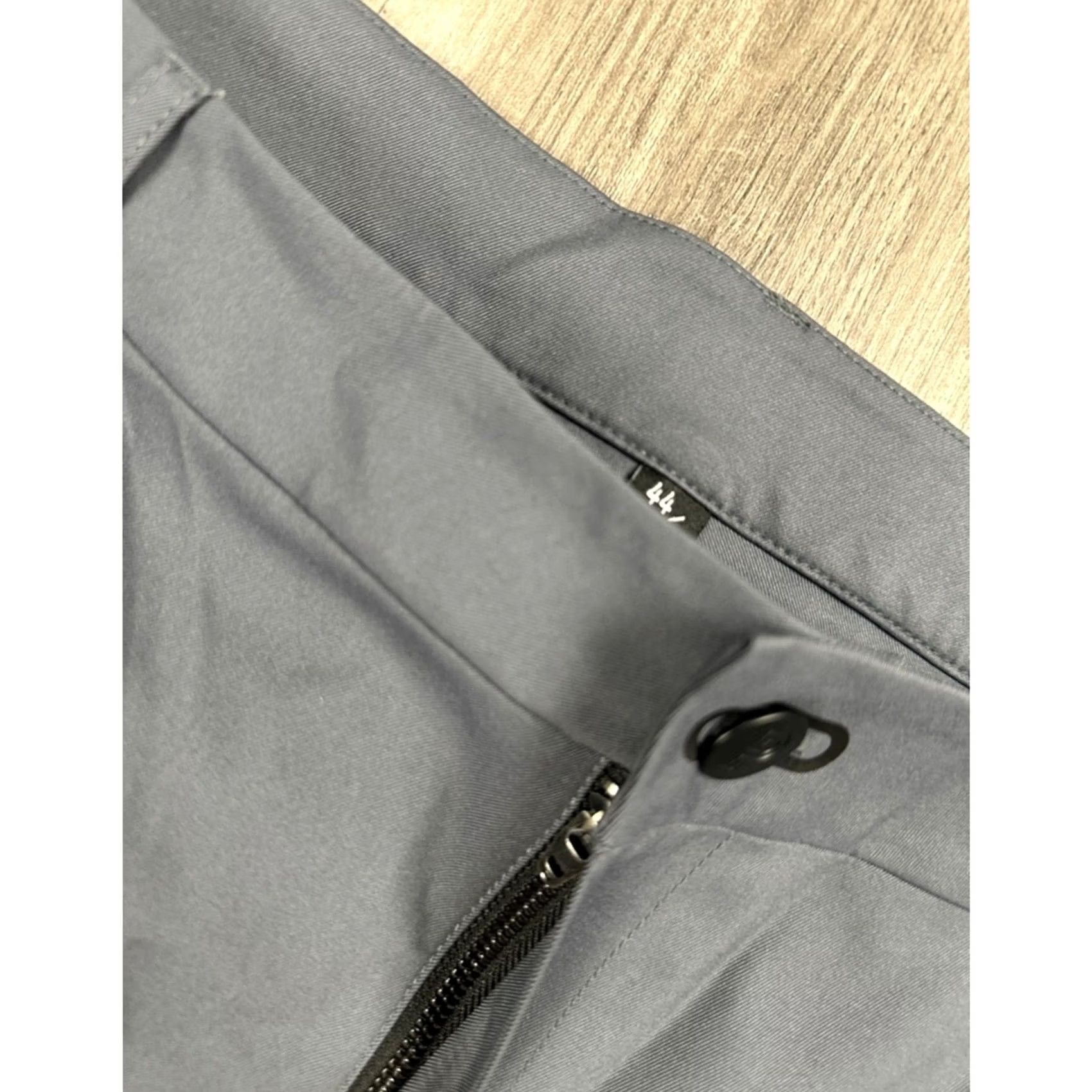 Vintage Public Rec Public Rec Slate Dealmaker Performance Chino Pants Mens 44 Regular 30 Slate Gray Chino 90s? (ignore) Size US 44 / EU 60 - 6 Thumbnail