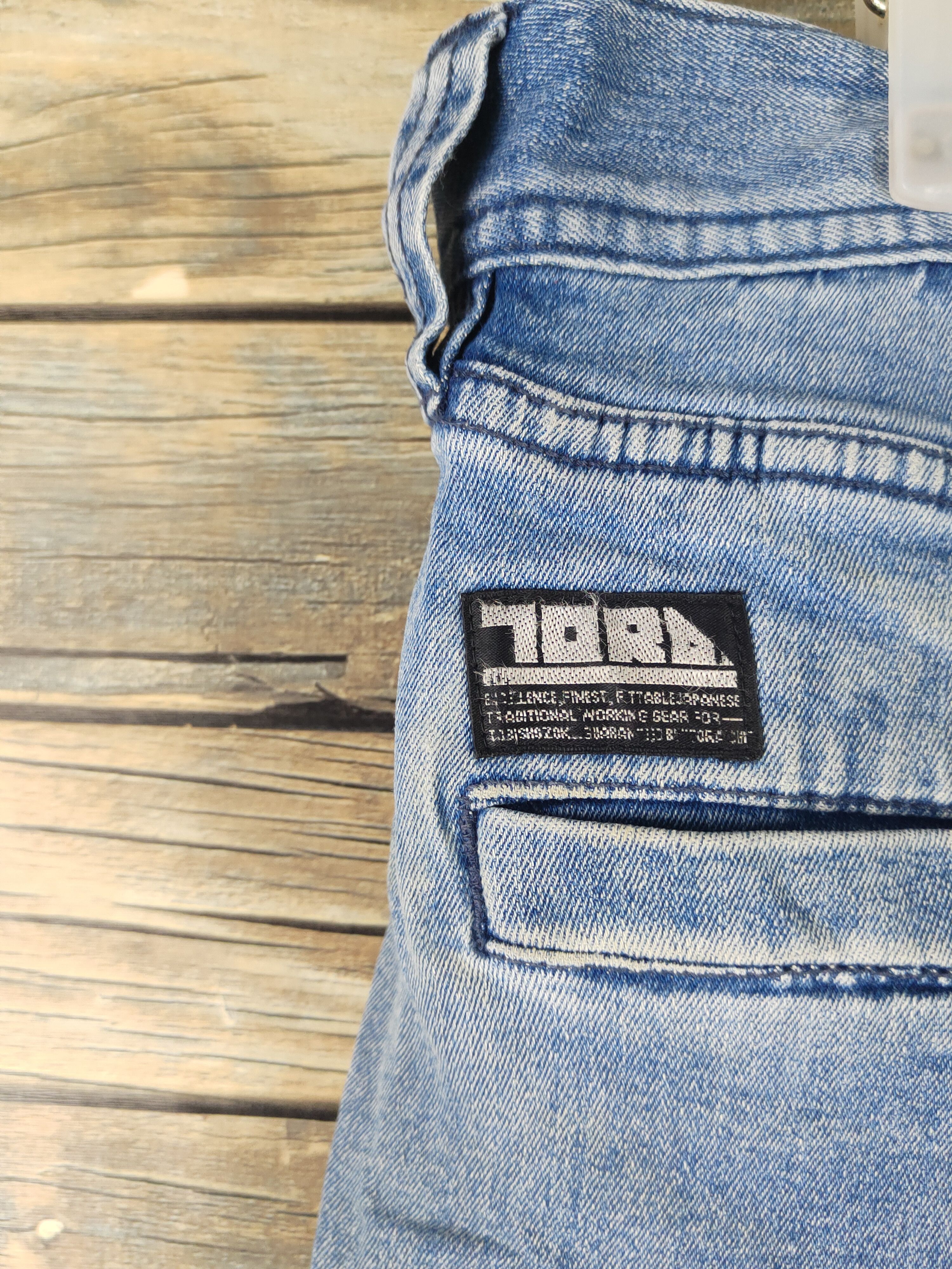 Vintage DL Tora Blue Distressed Ripped Jeans #2121 Size US 35 - 10 Thumbnail
