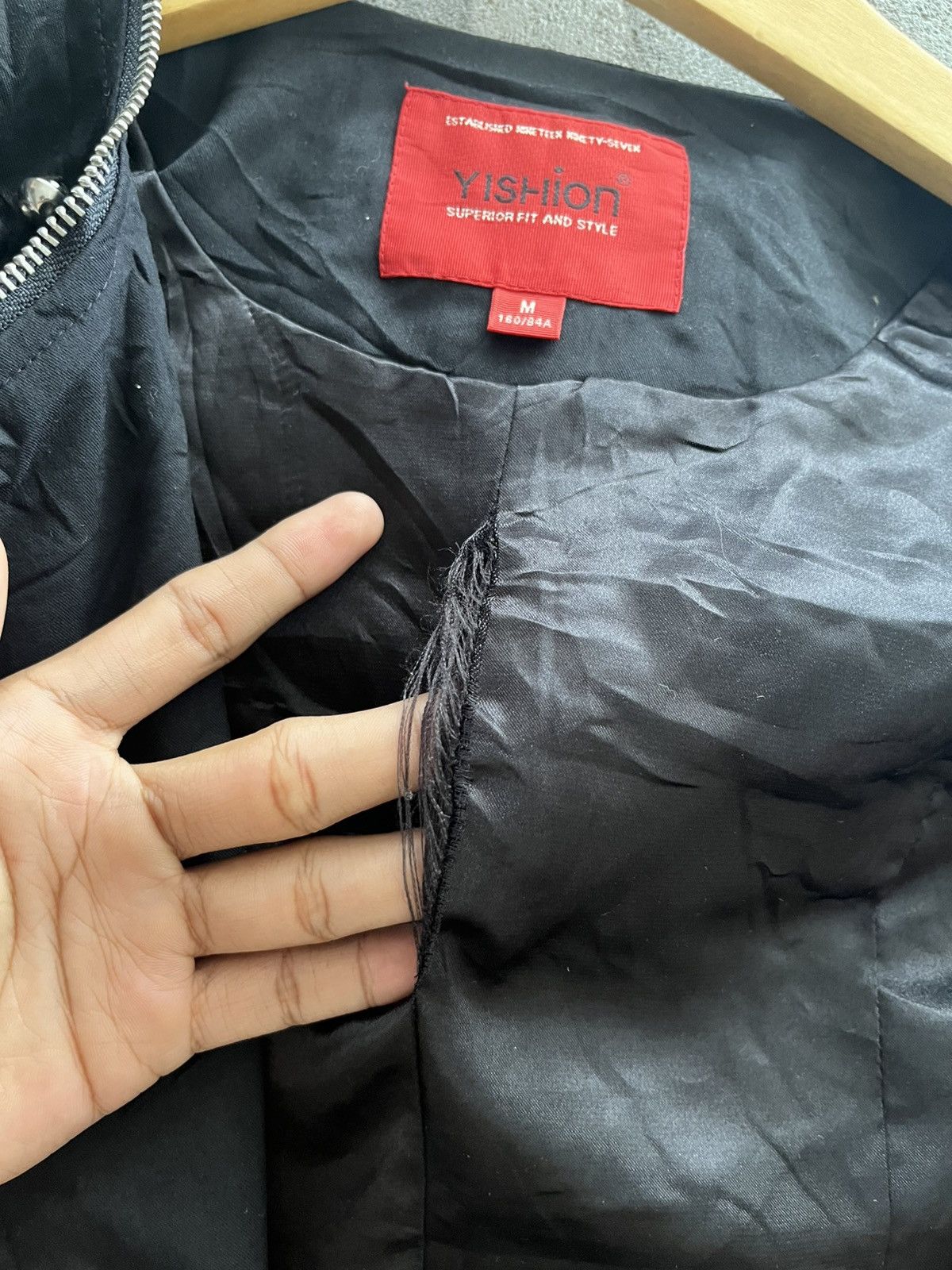 Comme des Garcons × Toga × Yohji Yamamoto KISSBON Jaket Ruffle Avant-Garde Jepang – Inspired by Yohji Size US M / EU 48-50 / 2 - 14 Thumbnail