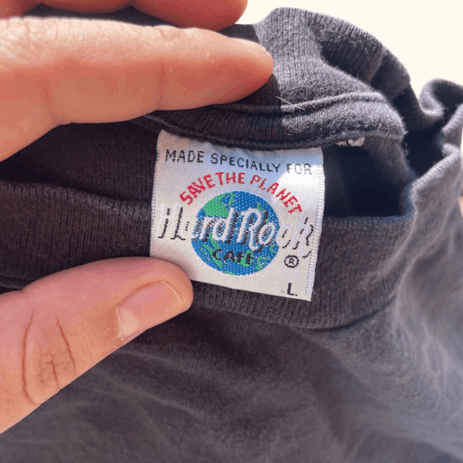 Hard Rock Cafe × Vintage VTG Tee | Hard Rock Cafe Tokyo Black 80s Single Stitch Size US L / EU 52-54 / 3 - 5 Thumbnail
