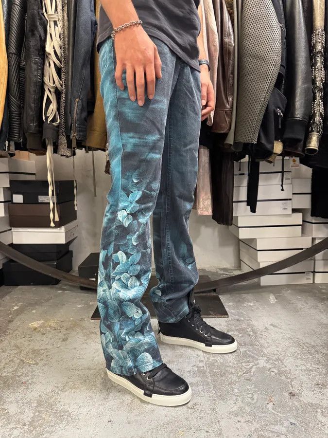 Designer × Roberto Cavalli × Vintage FW2000 Roberto Cavalli Blue Flowers Spectrum Pants Size US 31 - 2 Thumbnail
