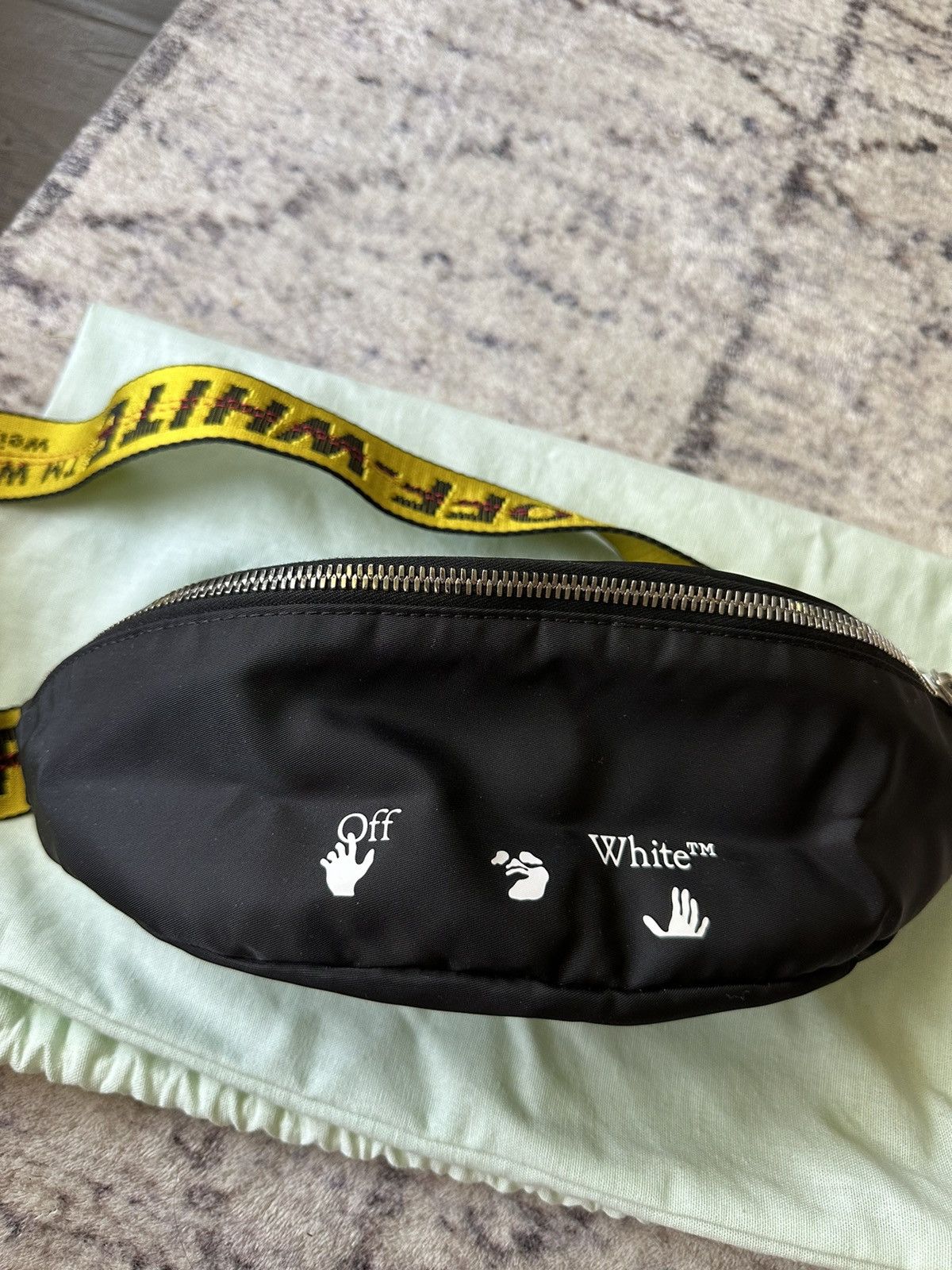 Off White Off White Belt Bag Grailed