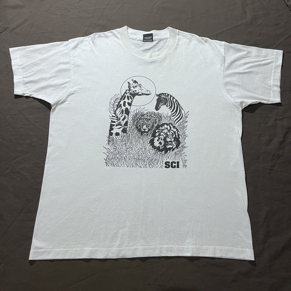 Vintage Vintage 90s SCI Habitat Animals Tee XL graphic streetwear Size US XL / EU 56 / 4 - 2 Thumbnail