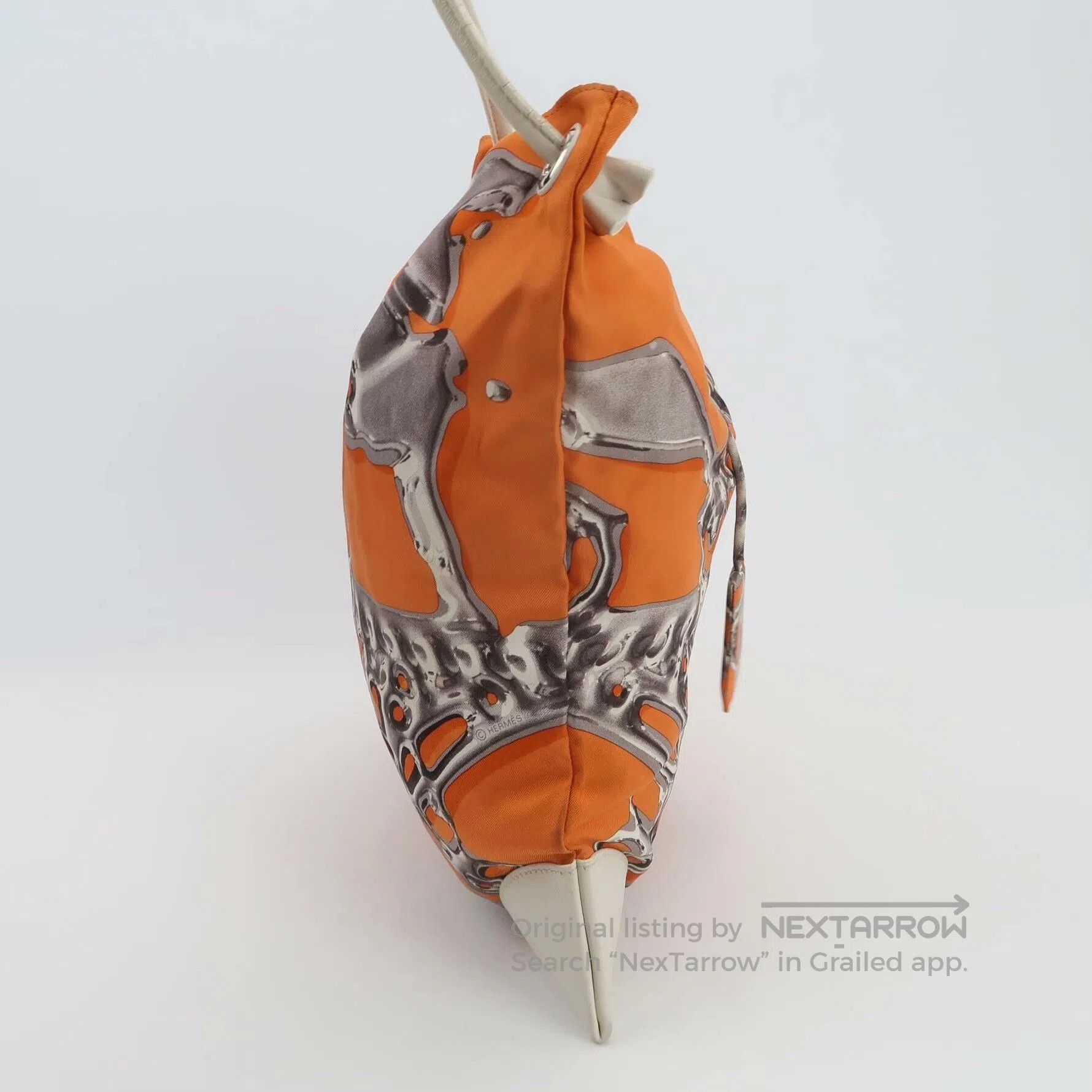 Hermes Hermes Silkycity Orange Scarf Bag. Size ONE SIZE - 4 Thumbnail