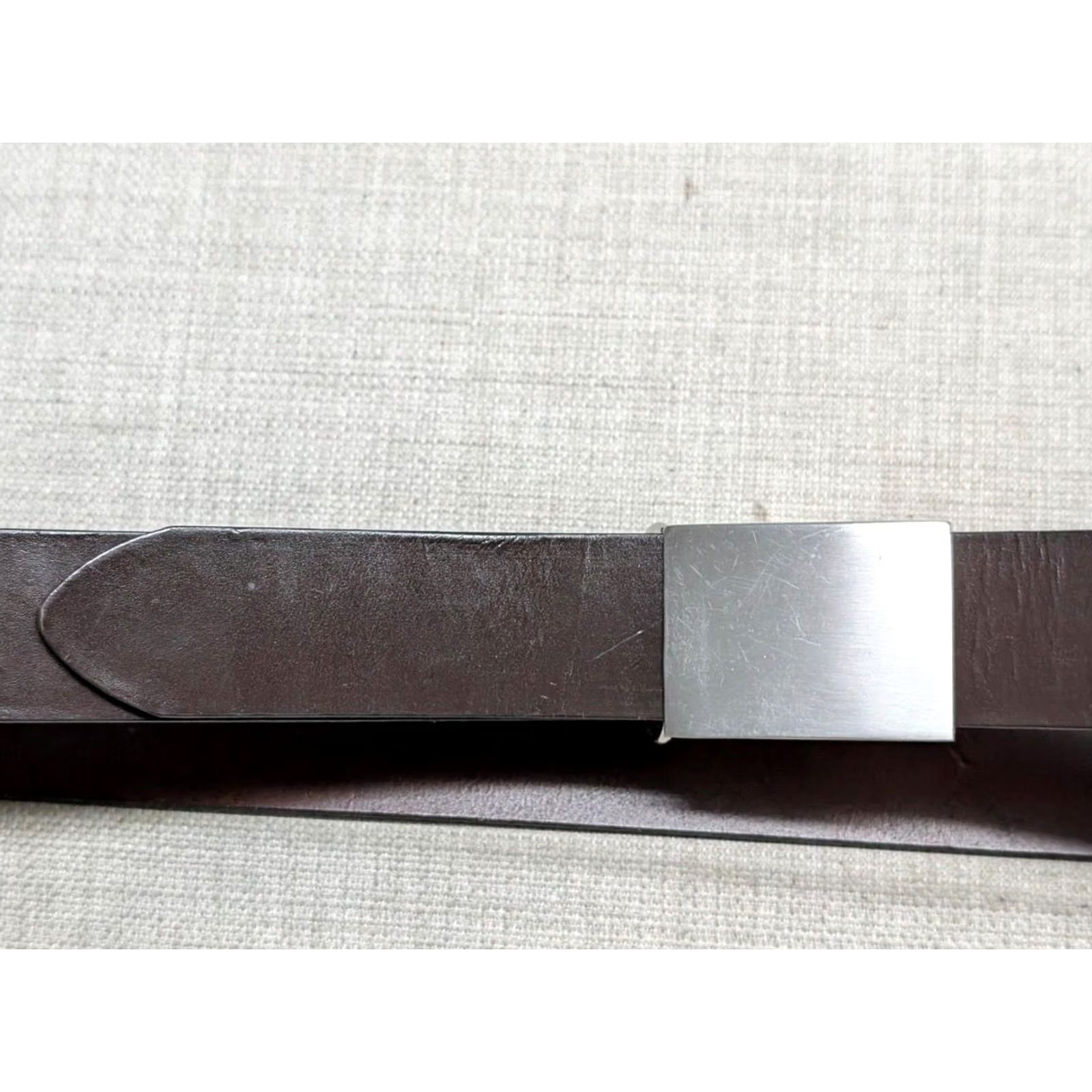 Banana Republic Banana Republic dress belt 40 brown chrome buckle cowhide leather Dress Belt Mens 40 Brown Size 40 - 2 Thumbnail