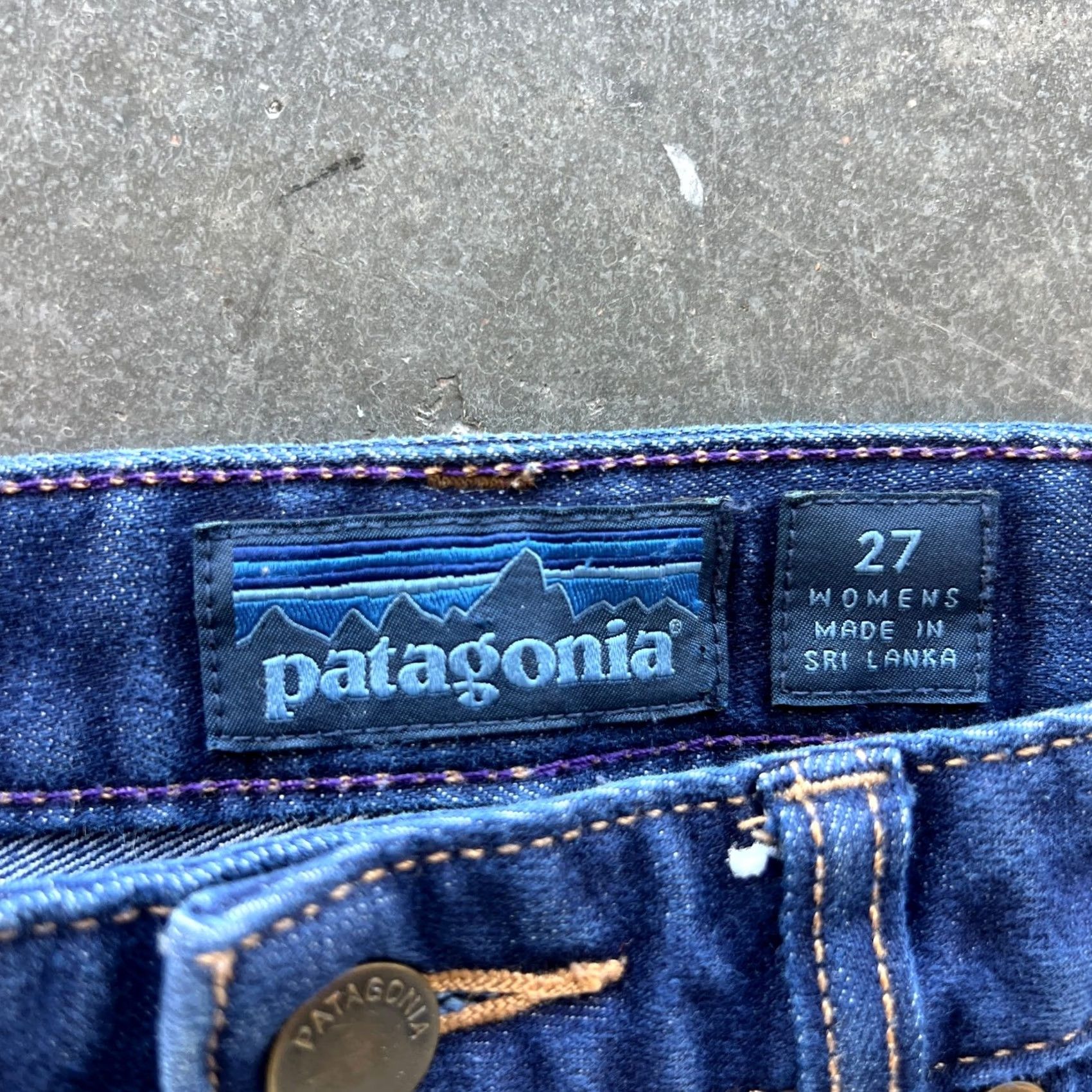 Patagonia VINTAGE Patagonia Jeans Womens 27 Mid Rise Dark Wash Blue Denim Straight Leg 5-Pocket Design Mens Womens Girls Size 27" / US 4 / IT 40 - 3 Thumbnail