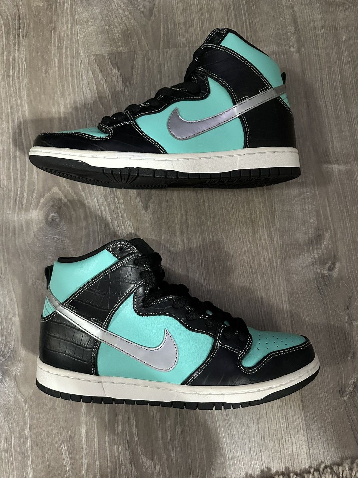 Diamond Supply Co. Nike SB Dunk High Tiffany Diamond Supply Co Size US 9.5 / EU 42-43 - 2 Thumbnail