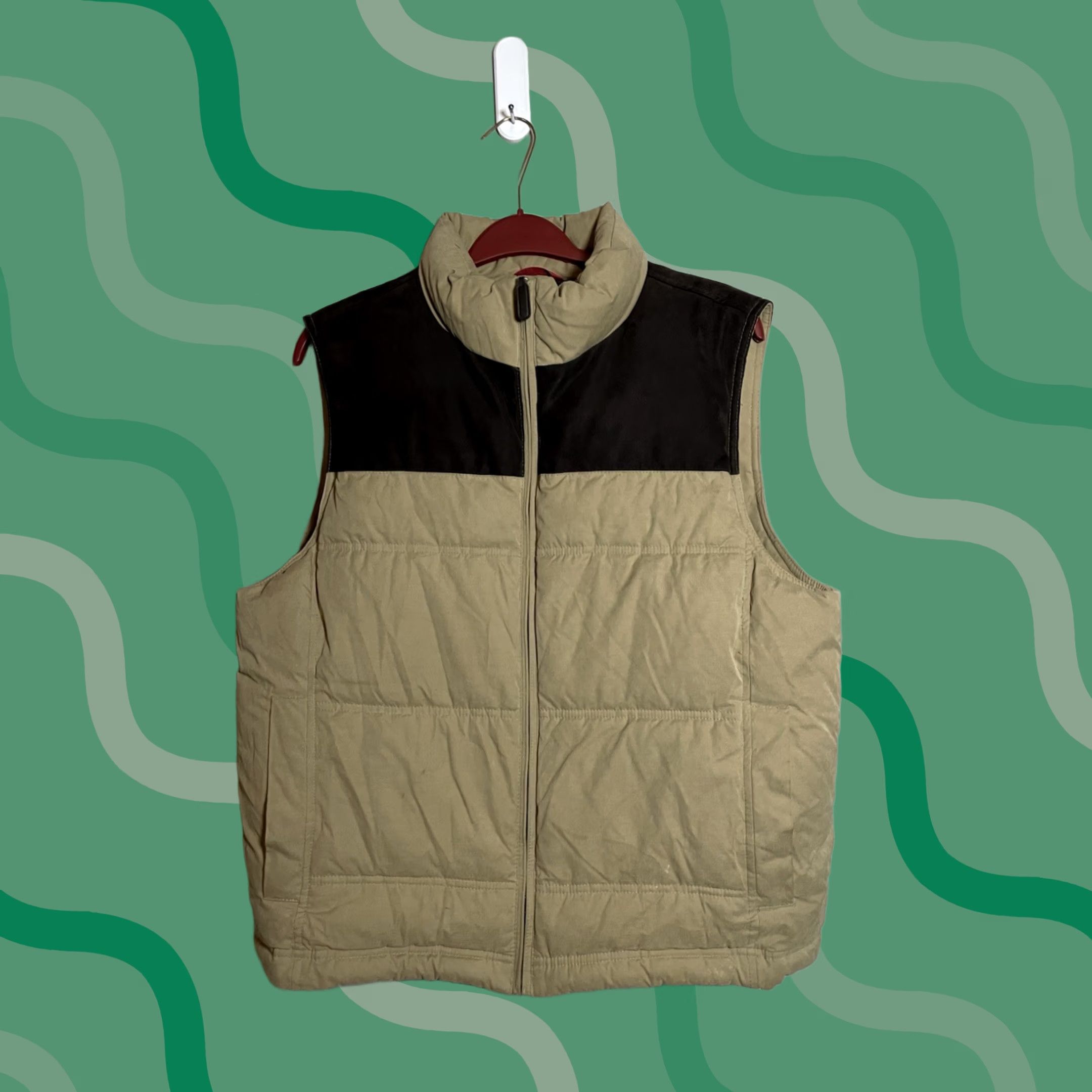 Roundtree & Yorke VINTAGE Roundtree & Yorke Quilted Vest Mens L Tan Zip Front 28" Length 23" Pit to Pit Size US L / EU 52-54 / 3 - 1 Thumbnail