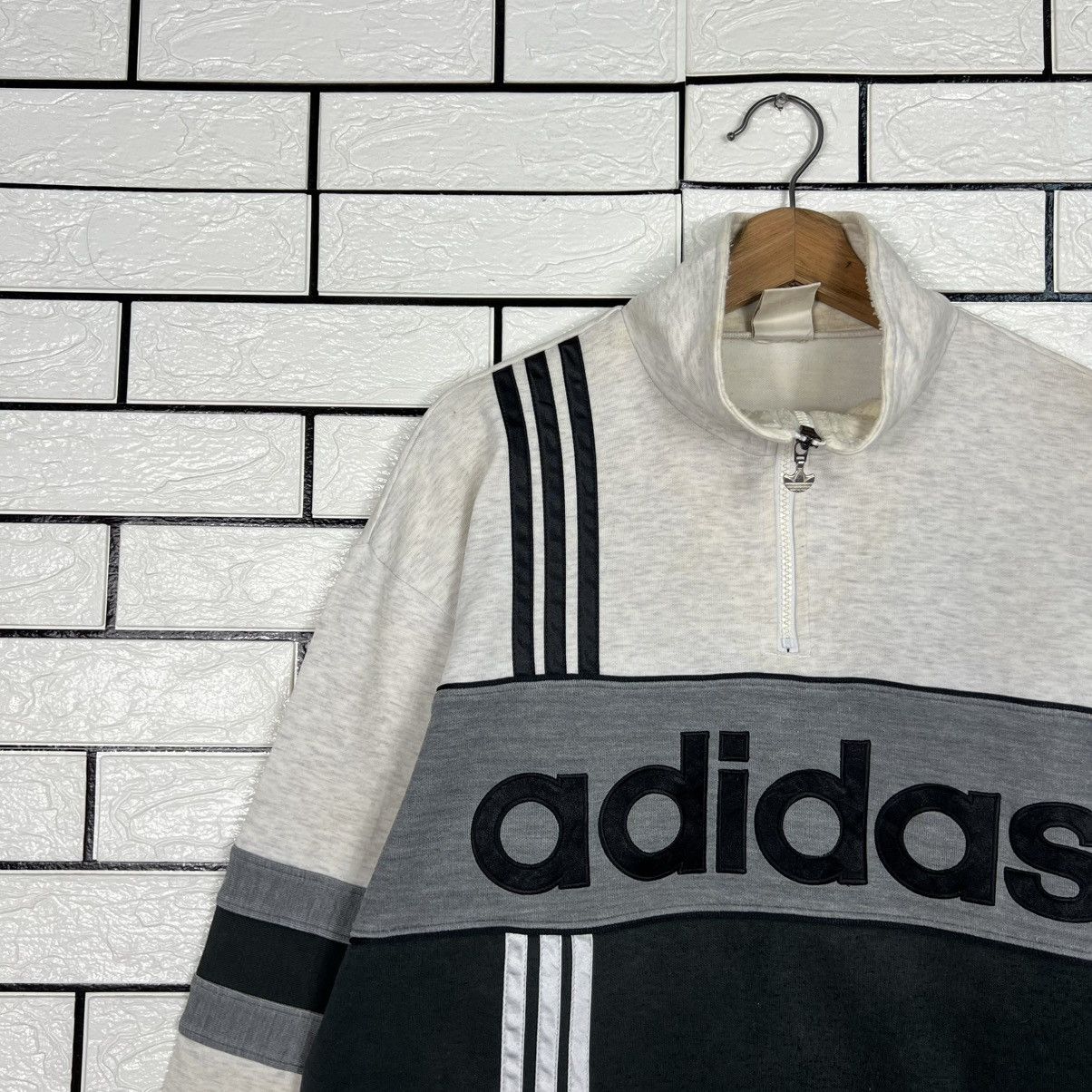 Adidas Vintage ADIDAS Big Logo Half Zipper Sweater #4028-C183 Size US L / EU 52-54 / 3 - 3 Thumbnail