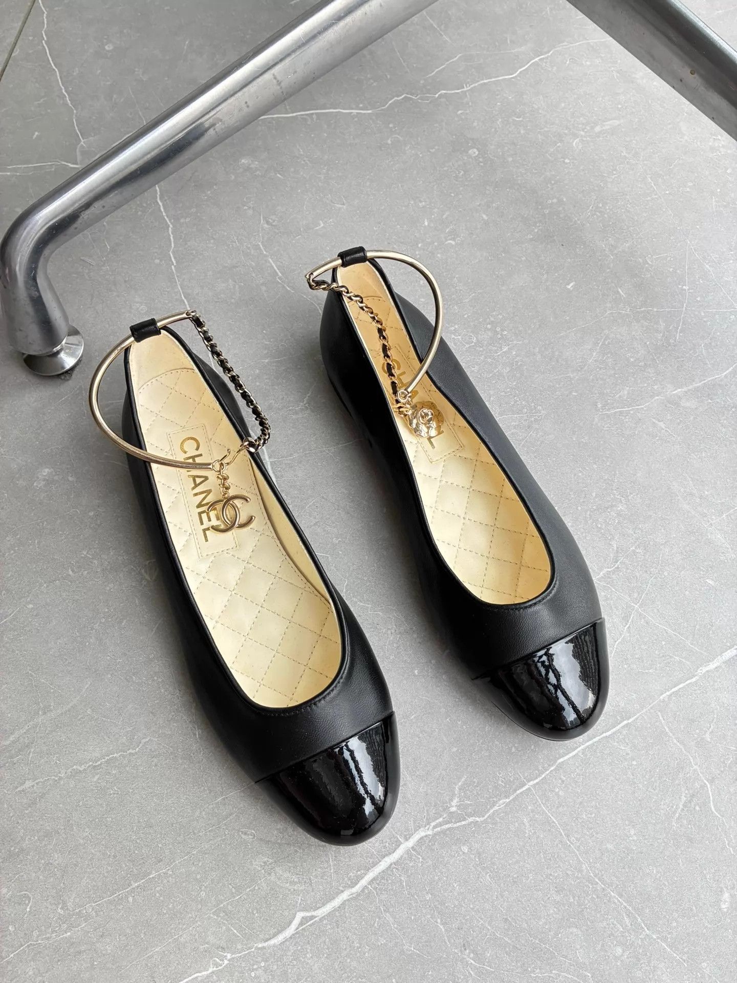 Chanel Chanel 22s Black Mary Jane Flat Shoes w/ Metal Ring Chain 37 Size US 6.5 / IT 36.5 - 1 Thumbnail