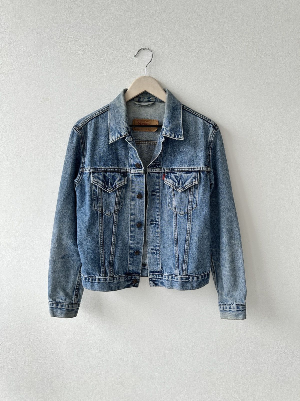 Levi's × Levi's Vintage Clothing Vintage Levi’s Denim Jeans Faded Jacket Size L / US 10 / IT 46 - 1 Thumbnail