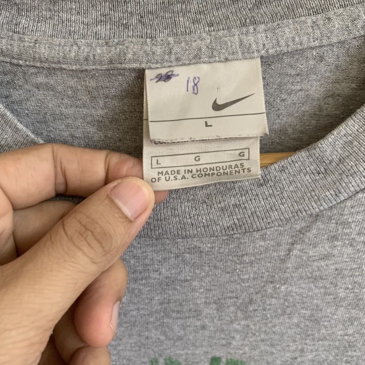Nike × Vintage Vintage Nike T-shirt Property of nike large size Size US L / EU 52-54 / 3 - 4 Thumbnail