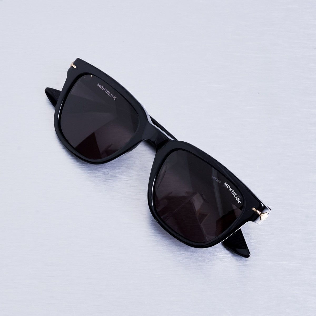 Montblanc MONTBLANC MB0302S 001 SUNGLASSES Size ONE SIZE - 6 Thumbnail