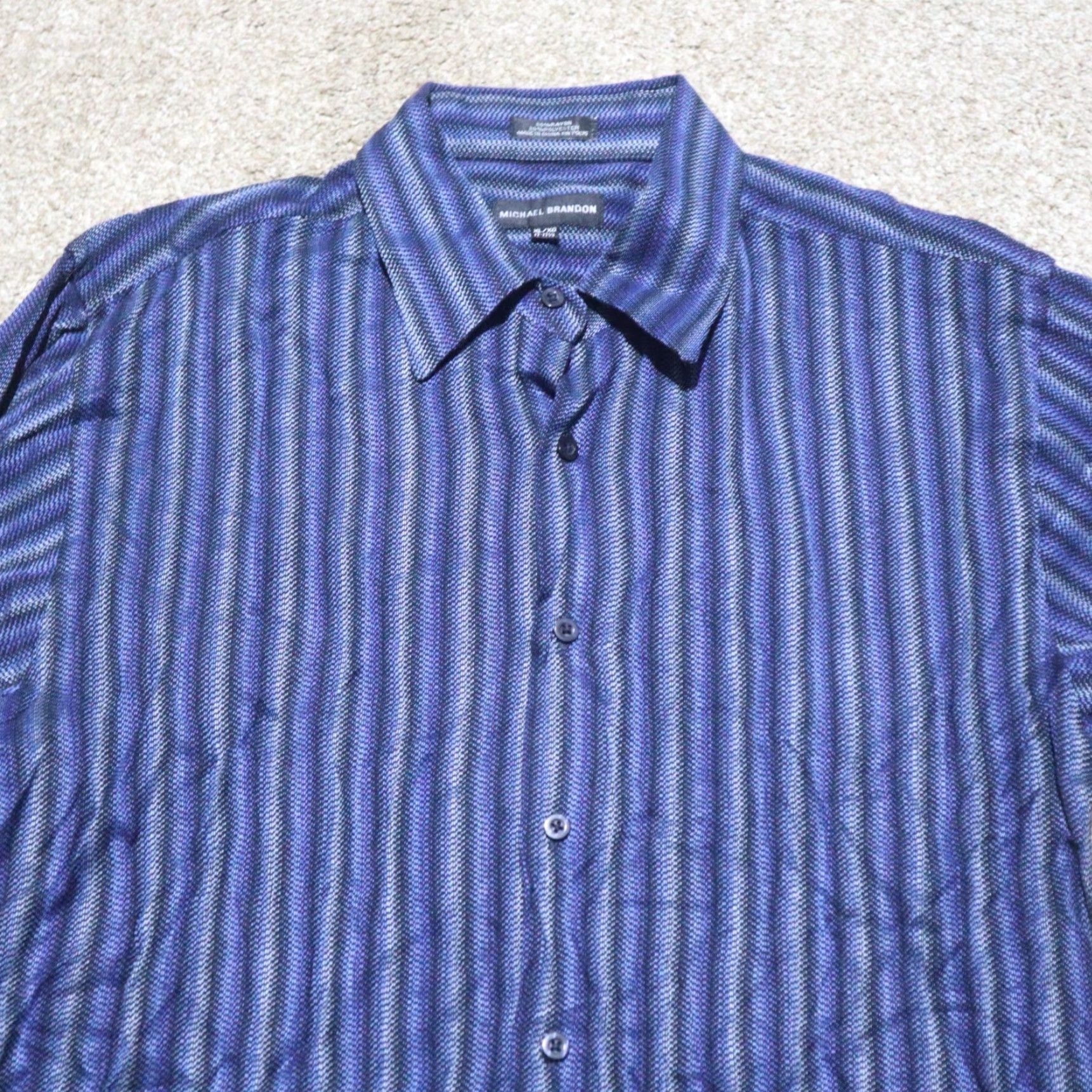 Vintage Michael Brandon Shirt Mens XL Blue 89% Rayon Striped Button-Front Collared Neckline Spread Geometric Casual 90s (if applicable) Mens Size US XL / EU 56 / 4 - 2 Thumbnail