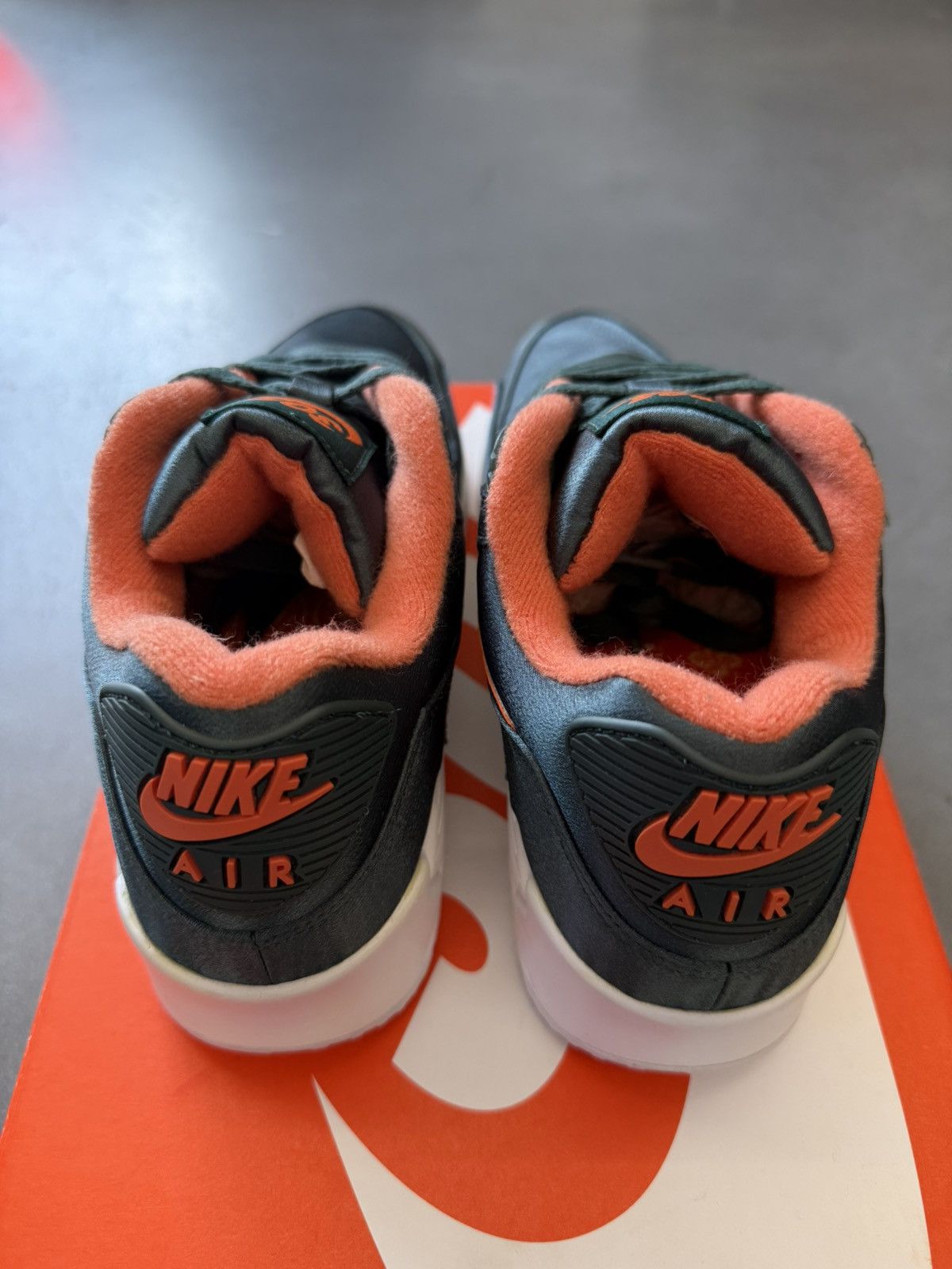 Nike 2020 Nike Air Max 90 Unknwn Miami 305 Size US 9 / EU 42 - 5 Thumbnail
