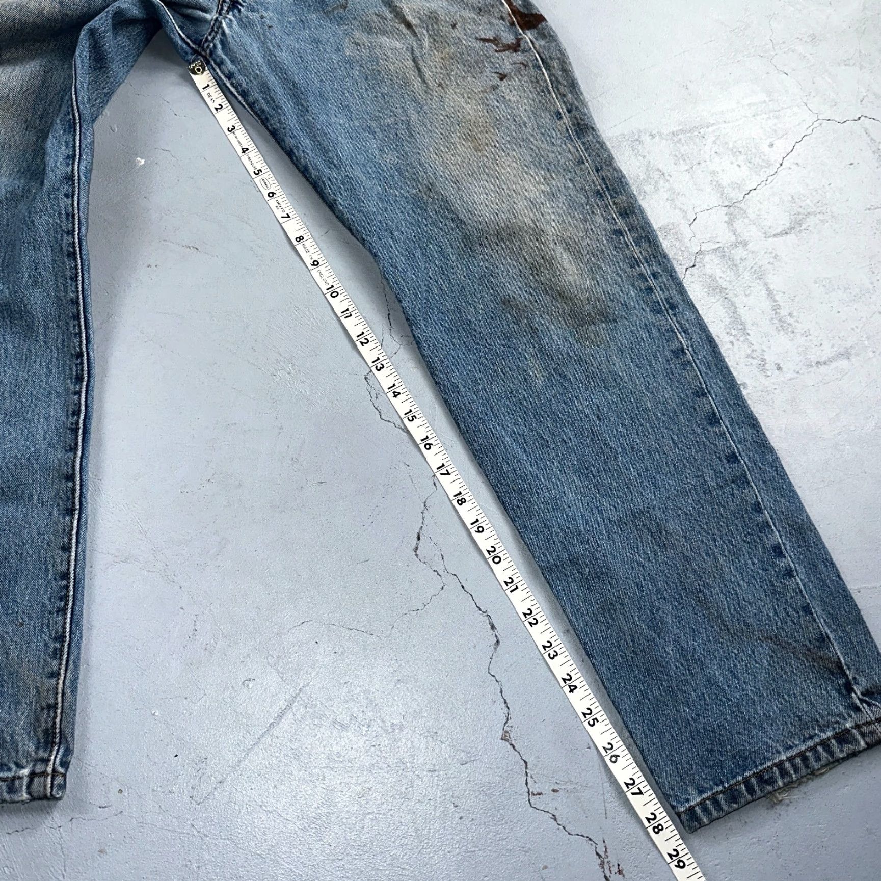 Levi's VINTAGE Levi's 501 Jeans 34x30 Men Blue 90s Straight Denim Cotton Regular Classic Mid Rise 34x30 Jeans Mens Levi'S 501 Series 90s Theme Comfort Size US 34 / EU 50 - 5 Thumbnail