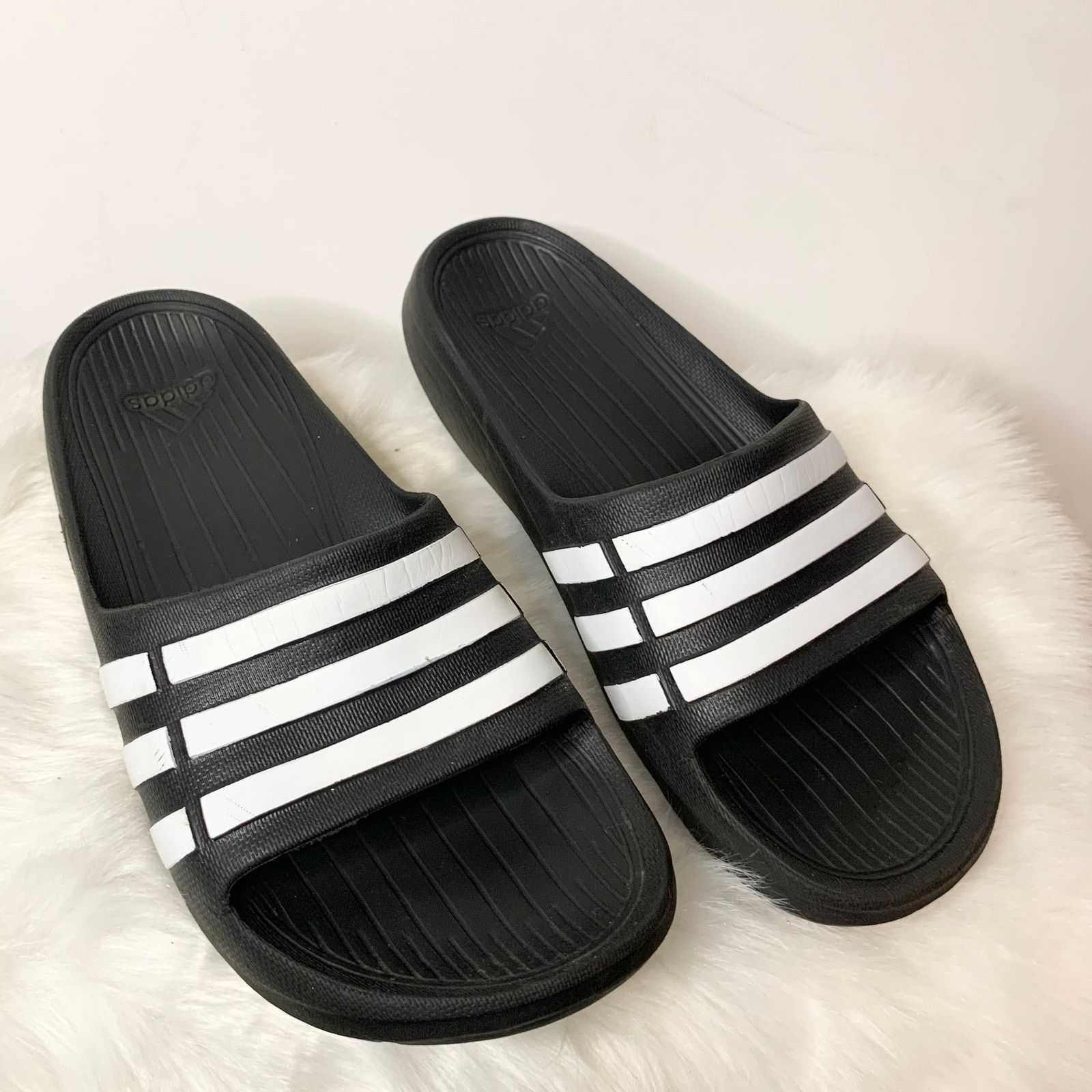 Adidas Adidas Black Sandals Women's Shoes size 5 Size US 5 / IT 35 - 1 Thumbnail