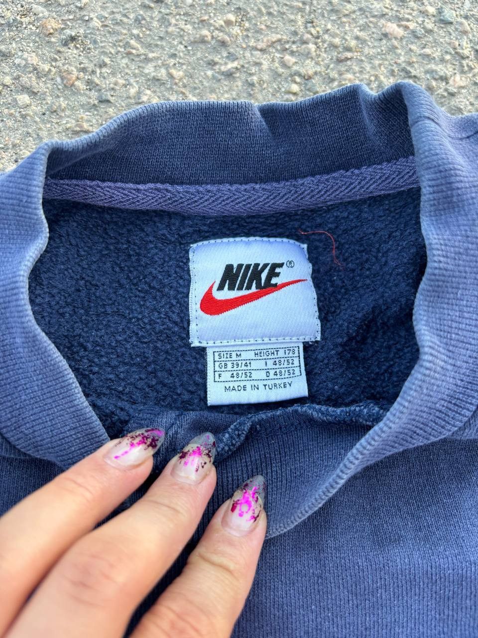 Nike × Vintage Vintage Y2K Nike Embroidered Swoosh Logo Faded Sweatshirts Size US M / EU 48-50 / 2 - 7 Thumbnail
