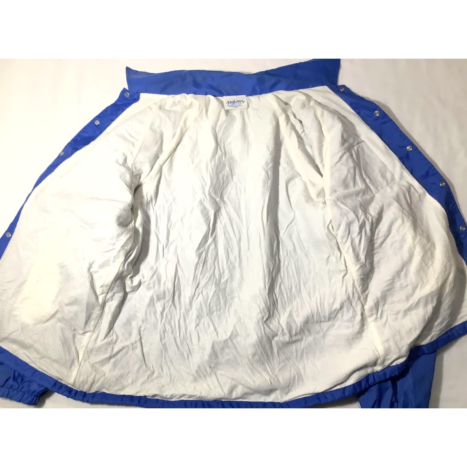 Vintage VINTAGE Nylons Jacket Mens Large Blue Windbreaker Navy Ventura Isle Marina Coach Harbor Patch Nautical Sailboat Embroidered Logo Snap Front Size US L / EU 52-54 / 3 - 4 Thumbnail