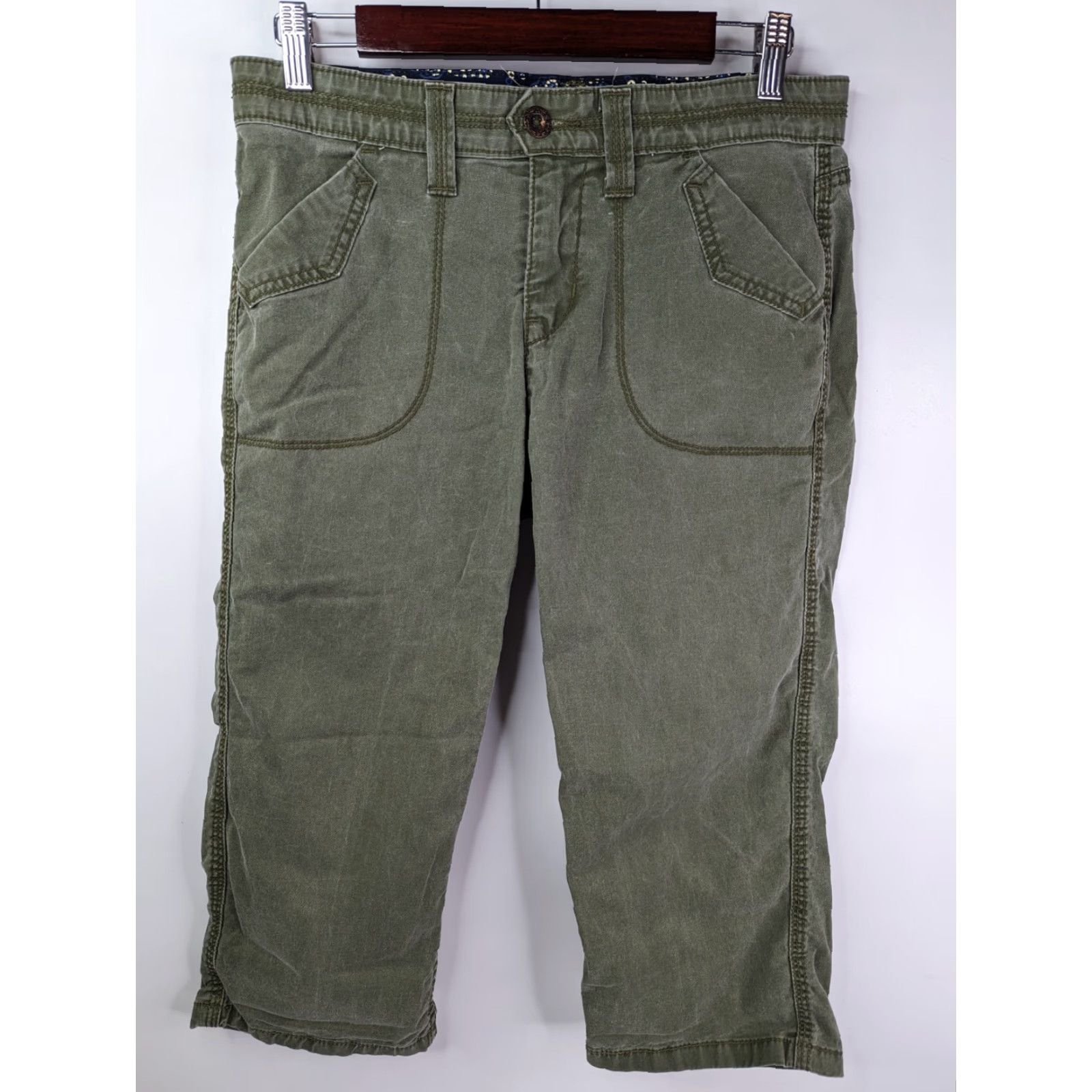 Levi's Levi's 525 Jeans Capri Mid-Rise Green 8 Regular 21in Inseam Denim Cotton Spandex Women's Size 30" / US 8 / IT 44 - 2 Thumbnail
