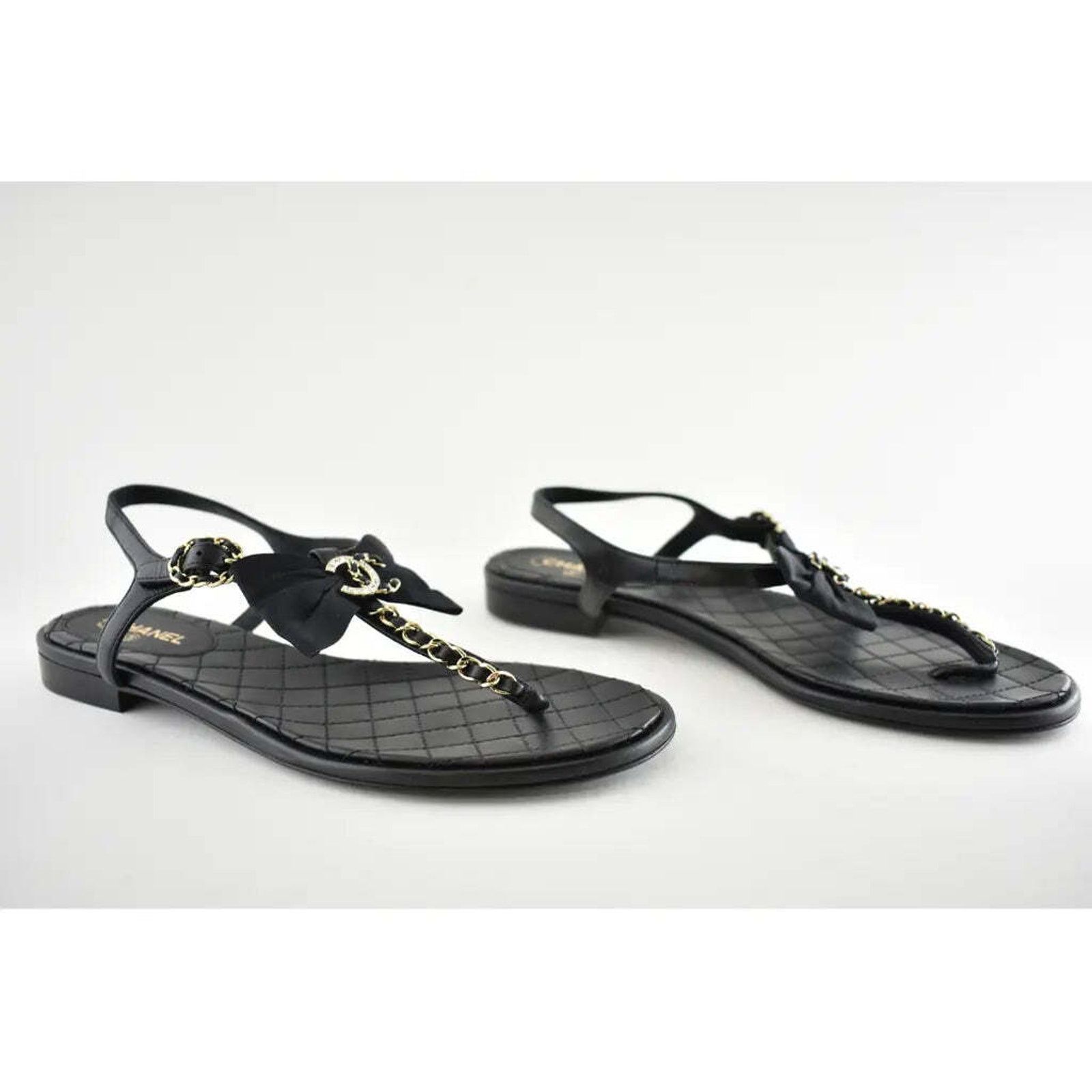 Chanel Chanel 20A Black Crystal Bow Lambskin CC Logo Mule Slide Size US 9.5 / IT 39.5 - 4 Thumbnail