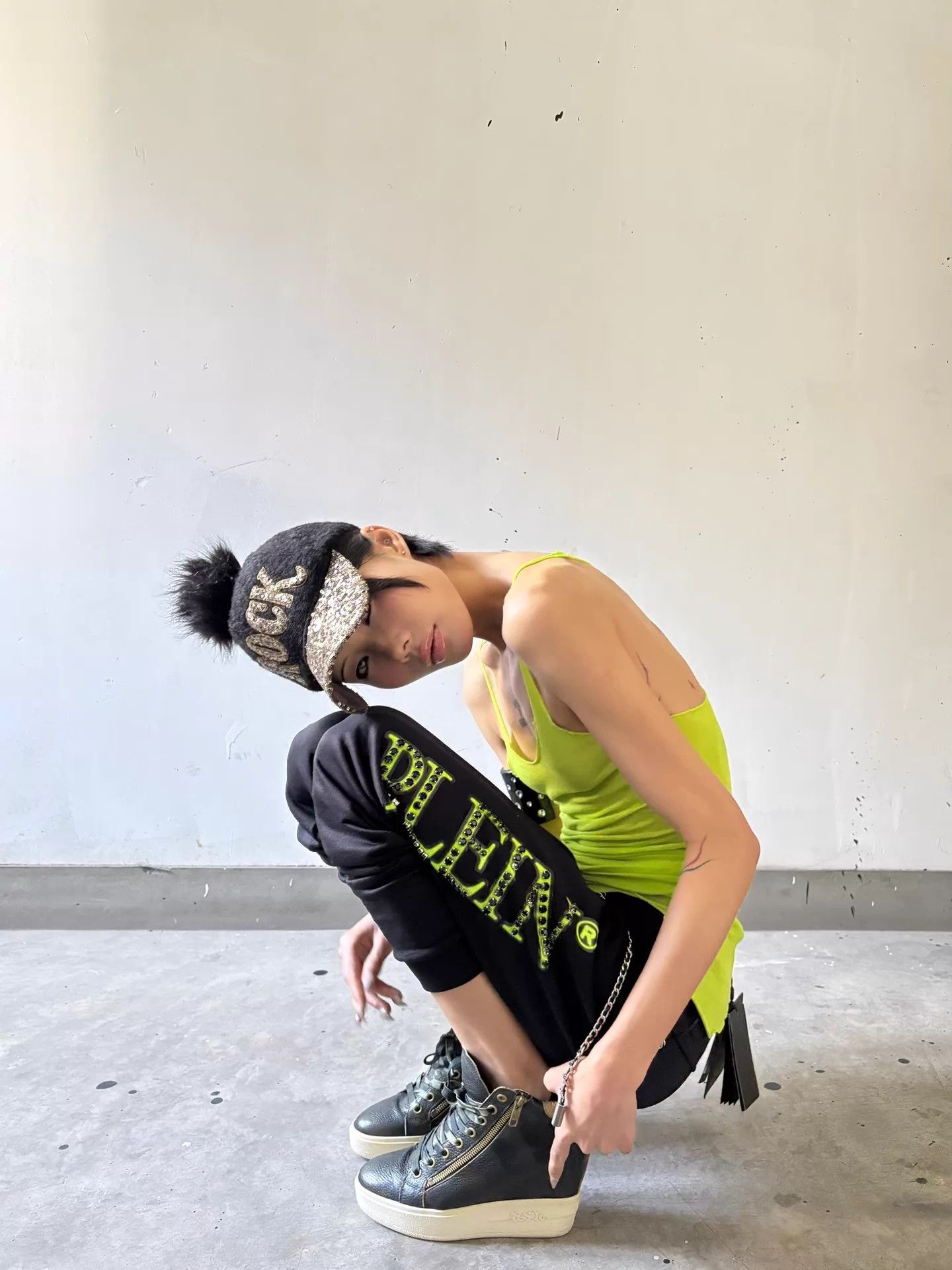 Philipp Plein PP Vintage Fluorescent Green Crystal Track Pants S Size 26" / US 2 / IT 38 - 4 Thumbnail