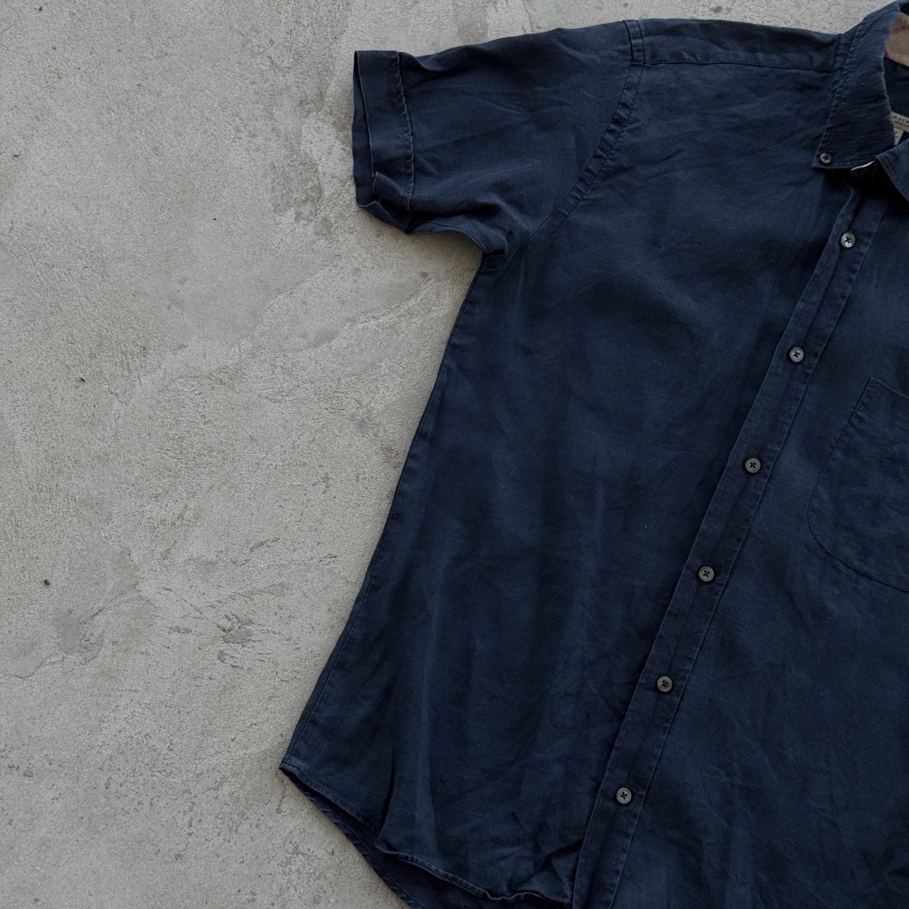 Burberry Burberry London Mens Short Sleeve Linen Shirt Navy Size M Size US M / EU 48-50 / 2 - 3 Thumbnail