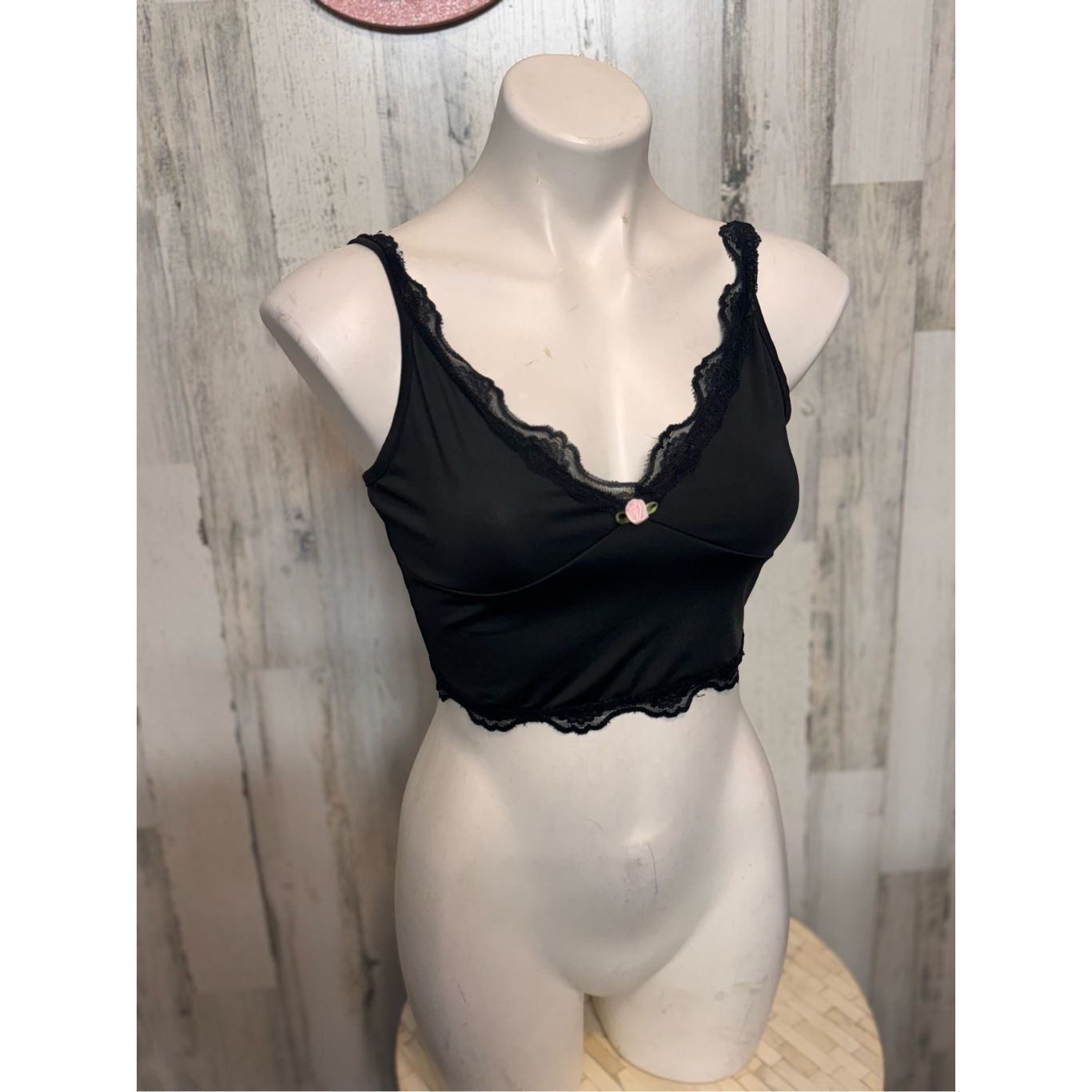 Other Romwe Black Lace Trim Crop Cami Top – Size S (US 4) Size S / US 4 / IT 40 - 5 Thumbnail