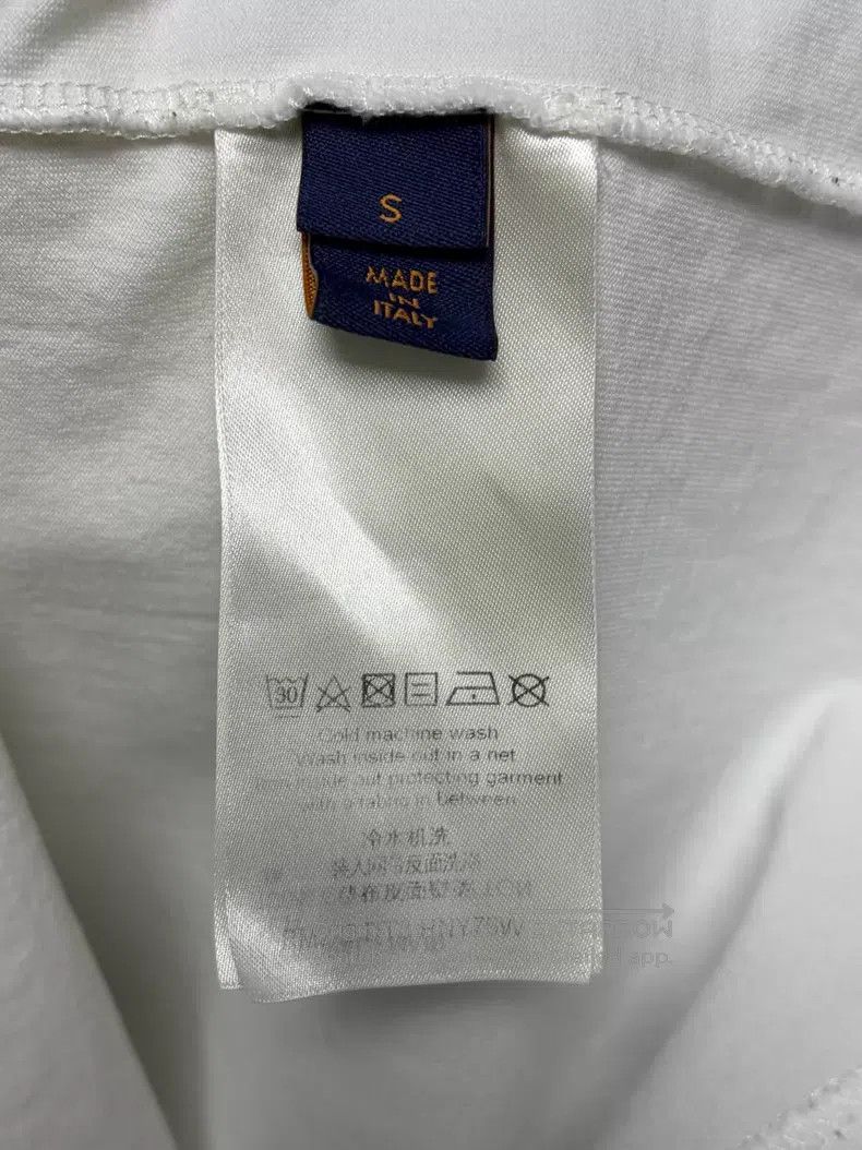 Louis Vuitton Louis Vuitton Signature Short Sleeve Size US S / EU 44-46 / 1 - 4 Thumbnail