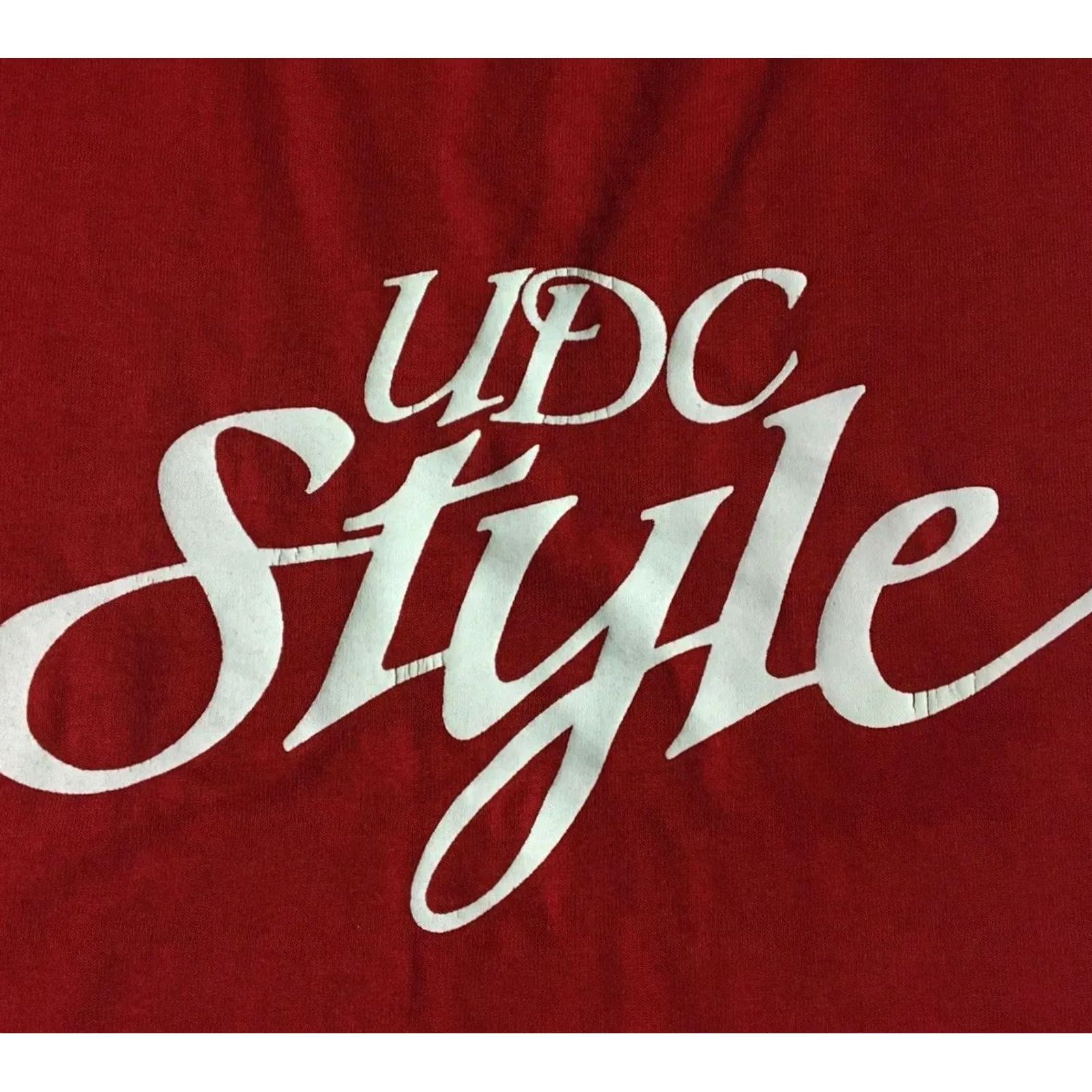 Vintage VINTAGE UDC Style Faded Shirt XL Red Men T-Shirt Short Sleeve 90s 80s College Grunge USA Shirt Size US XL / EU 56 / 4 - 2 Thumbnail