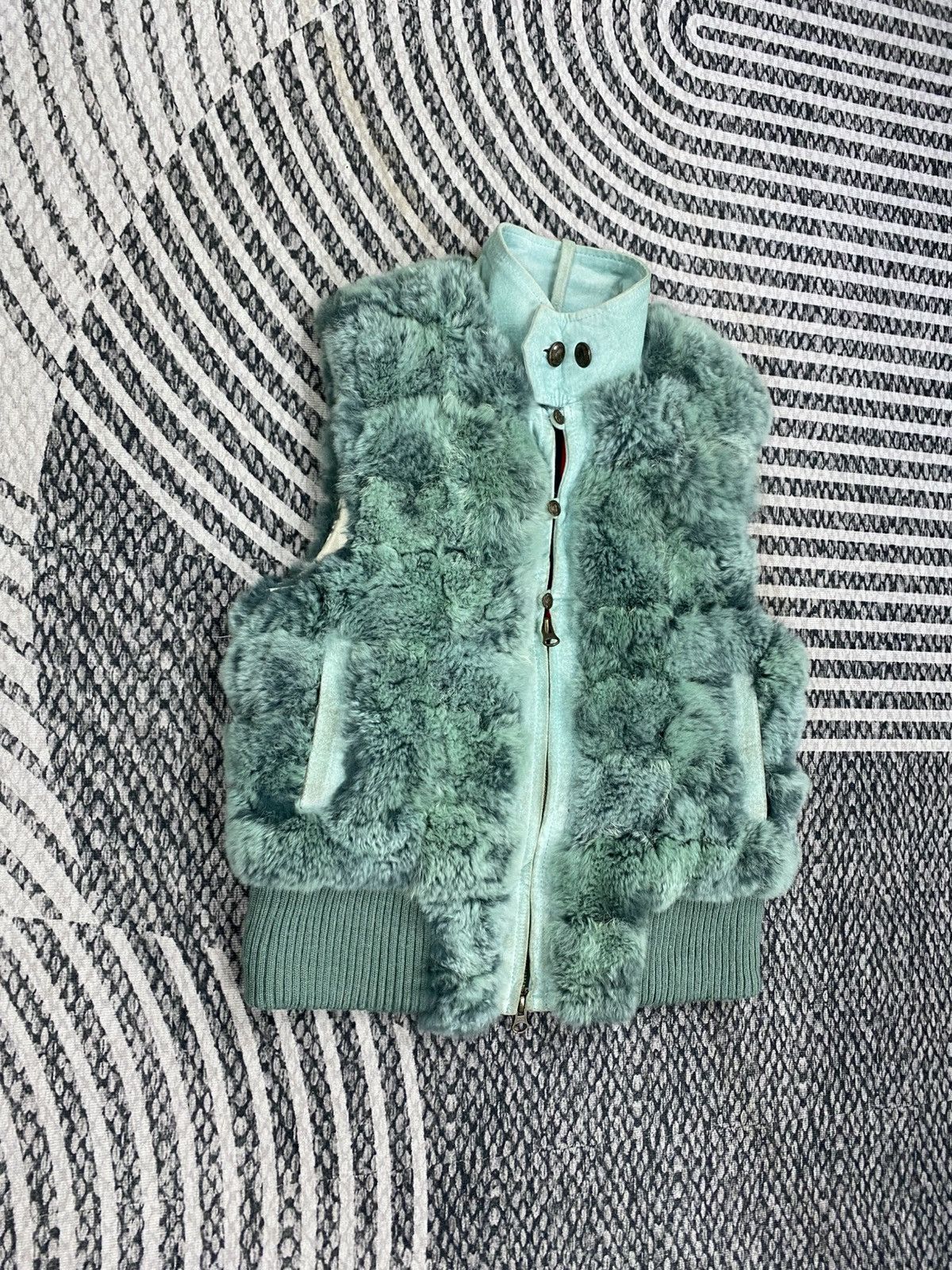 Japanese Brand Vintage Arnold Palmer Faux Fur Teal Zip-Up Sleeveless Jacket Size S / US 4 / IT 40 - 4 Thumbnail