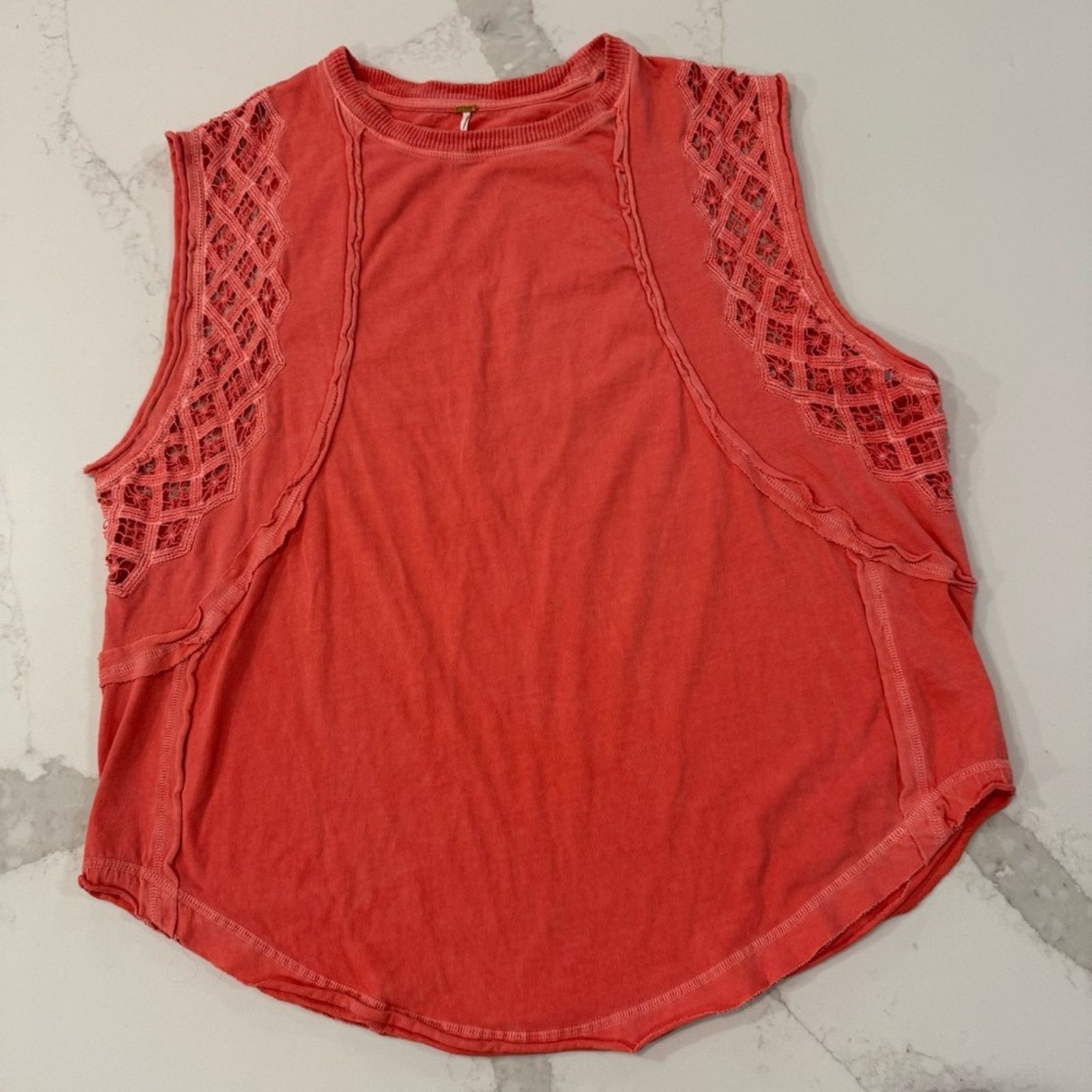 Free People Free People Table For Two Tee Women’s Medium Coral Lace Arm Size M / US 6-8 / IT 42-44 - 2 Thumbnail
