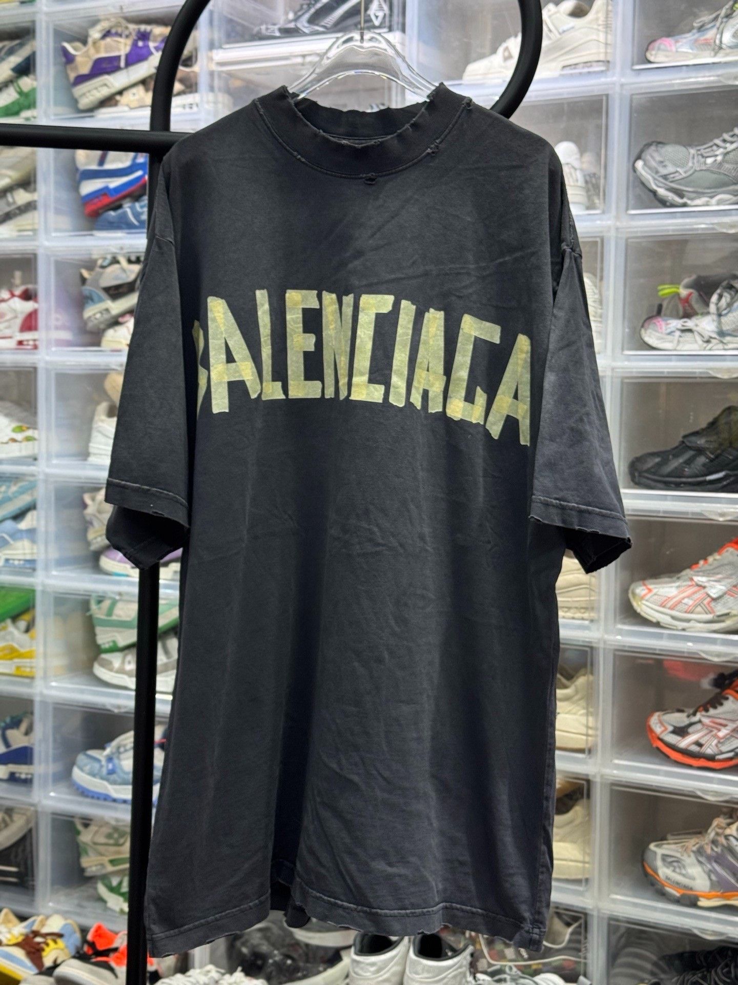 Balenciaga Balenciaga Retro T-Shirt XS Men Size US XS / EU 42 / 0 - 1 Thumbnail