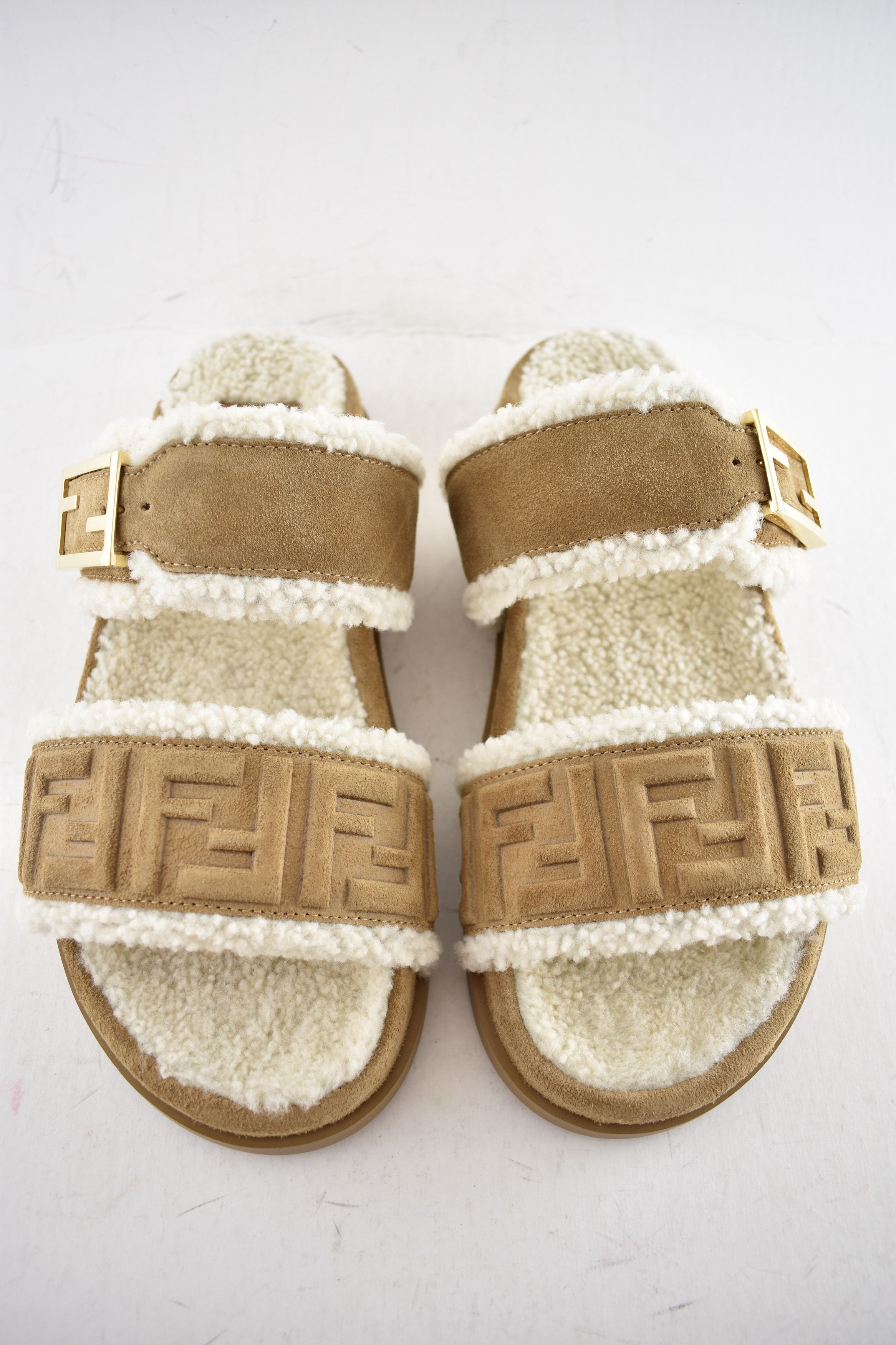 Fendi Fendi Feel Slide Shearling Fur Logo FF Mule Flat Sandal 37 Size US 7 / IT 37 - 13 Thumbnail