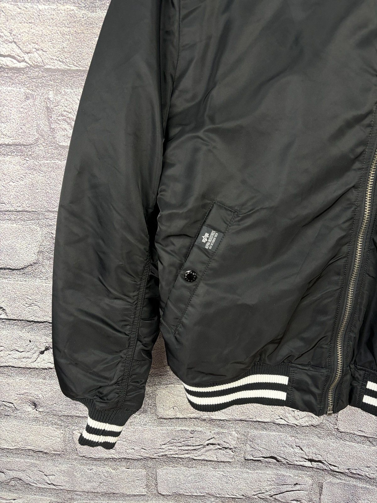 Alpha Industries Vintage rare bomber Alpha Industries military jacket Size US M / EU 48-50 / 2 - 2 Thumbnail