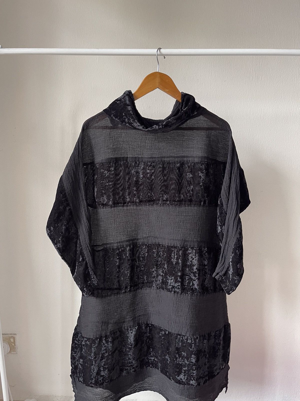 Issey Miyake × Pleats Please Issey Miyake 2000s SAMPLE Issey Miyake Pleats Blouse Size M / US 6-8 / IT 42-44 - 1 Thumbnail