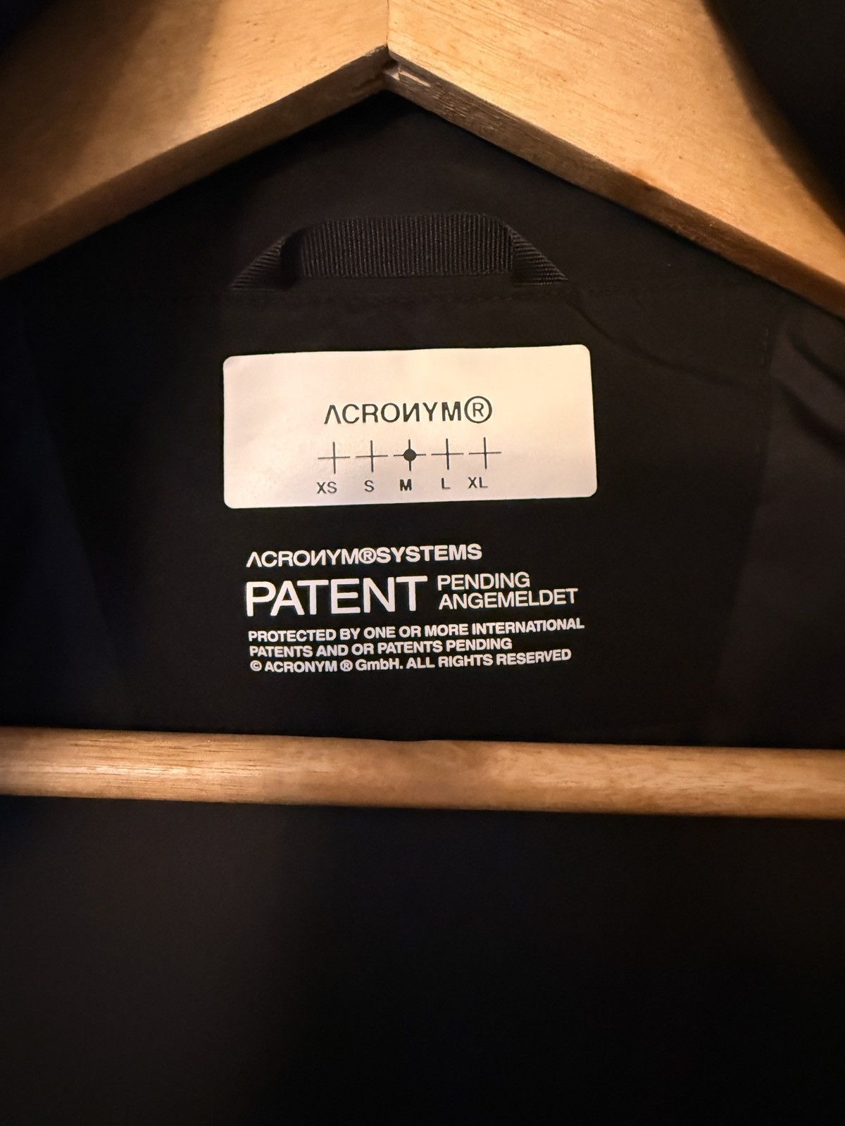 Acronym Acronym J68-PL with hood Size US M / EU 48-50 / 2 - 3 Thumbnail