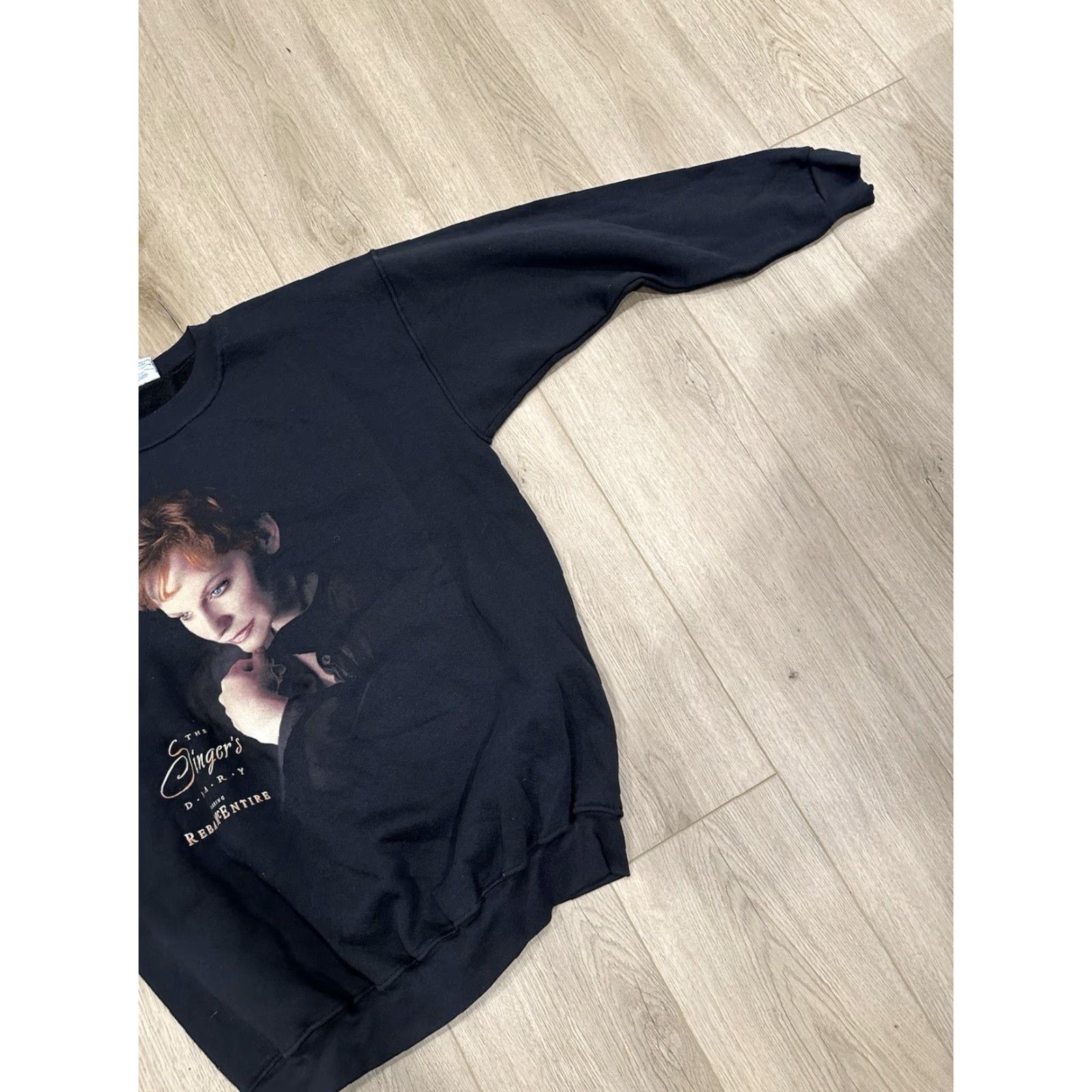 Vintage VINTAGE The Singers Diary Reba Mc Entire Sweatshirt Crewneck Large Black USA Size US L / EU 52-54 / 3 - 2 Thumbnail