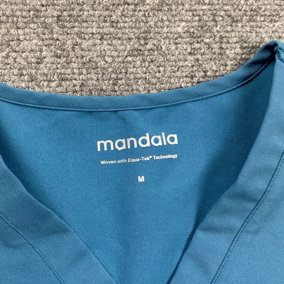 Other Mandala Scrubs Top Women's Medium Workwear Medical Polyester Size M / US 6-8 / IT 42-44 - 3 Thumbnail